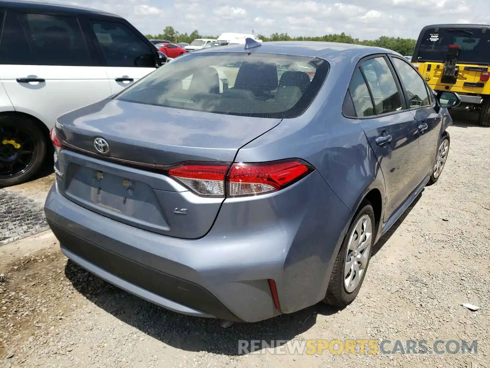 4 Photograph of a damaged car JTDEPRAE8LJ061854 TOYOTA COROLLA 2020