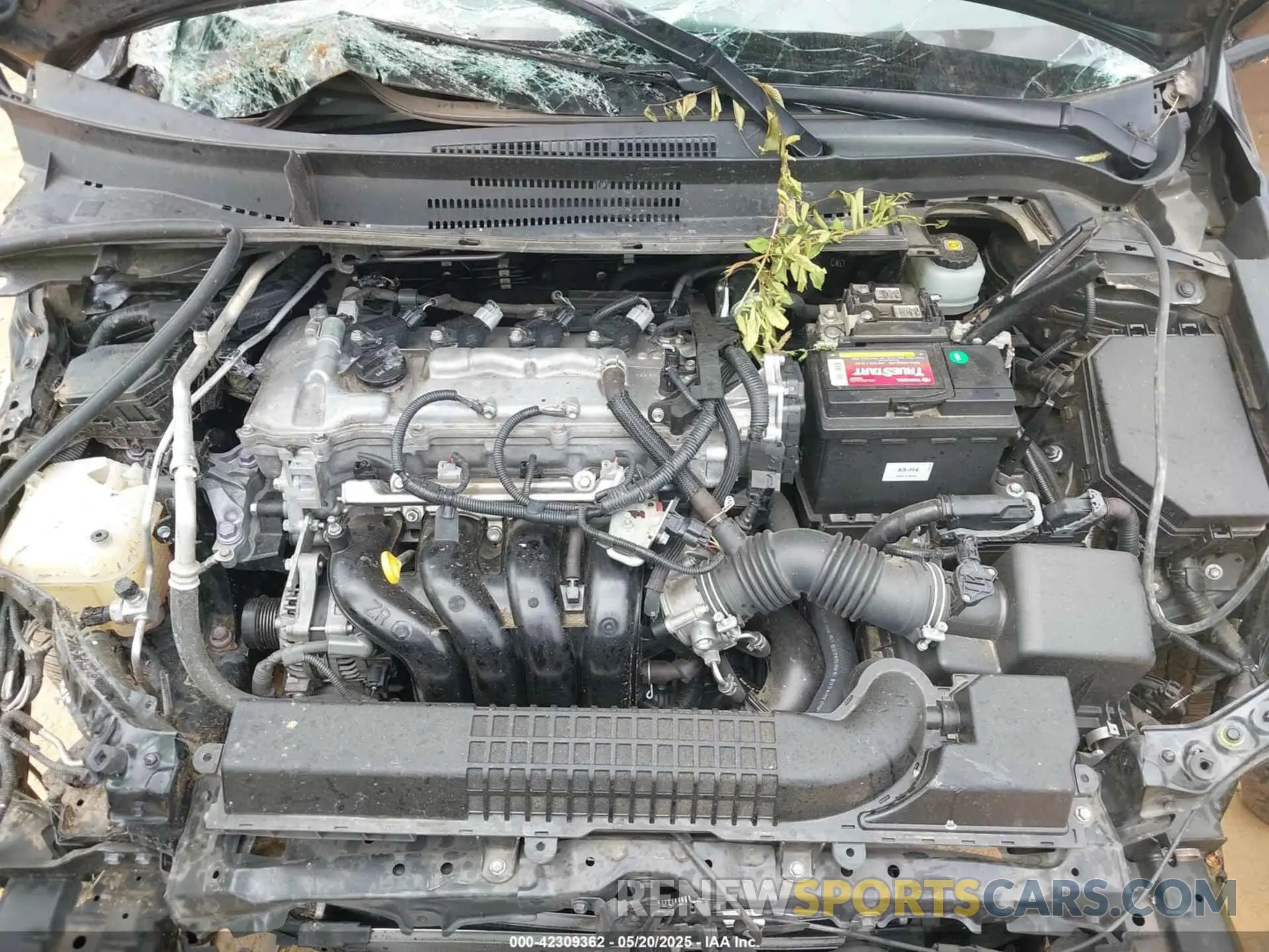 10 Photograph of a damaged car JTDEPRAE8LJ062440 TOYOTA COROLLA 2020