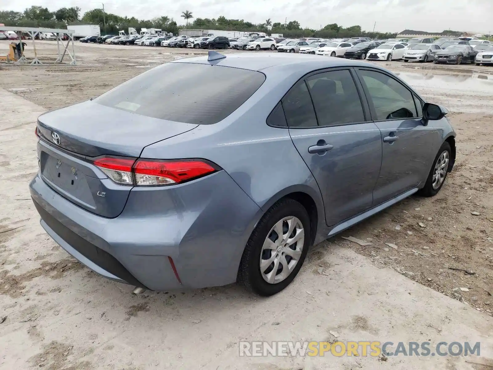 4 Photograph of a damaged car JTDEPRAE8LJ068867 TOYOTA COROLLA 2020