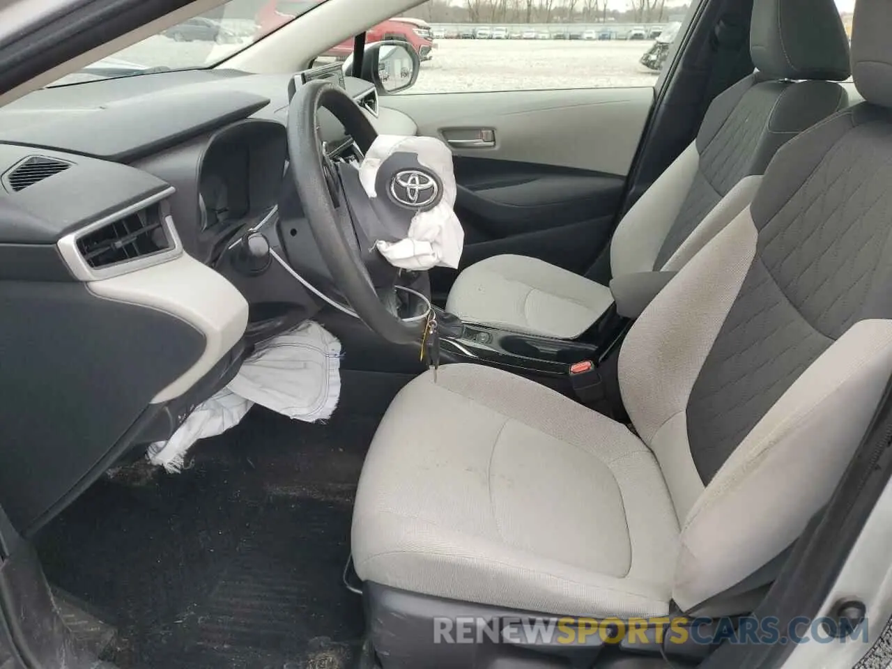 7 Photograph of a damaged car JTDEPRAE8LJ072840 TOYOTA COROLLA 2020