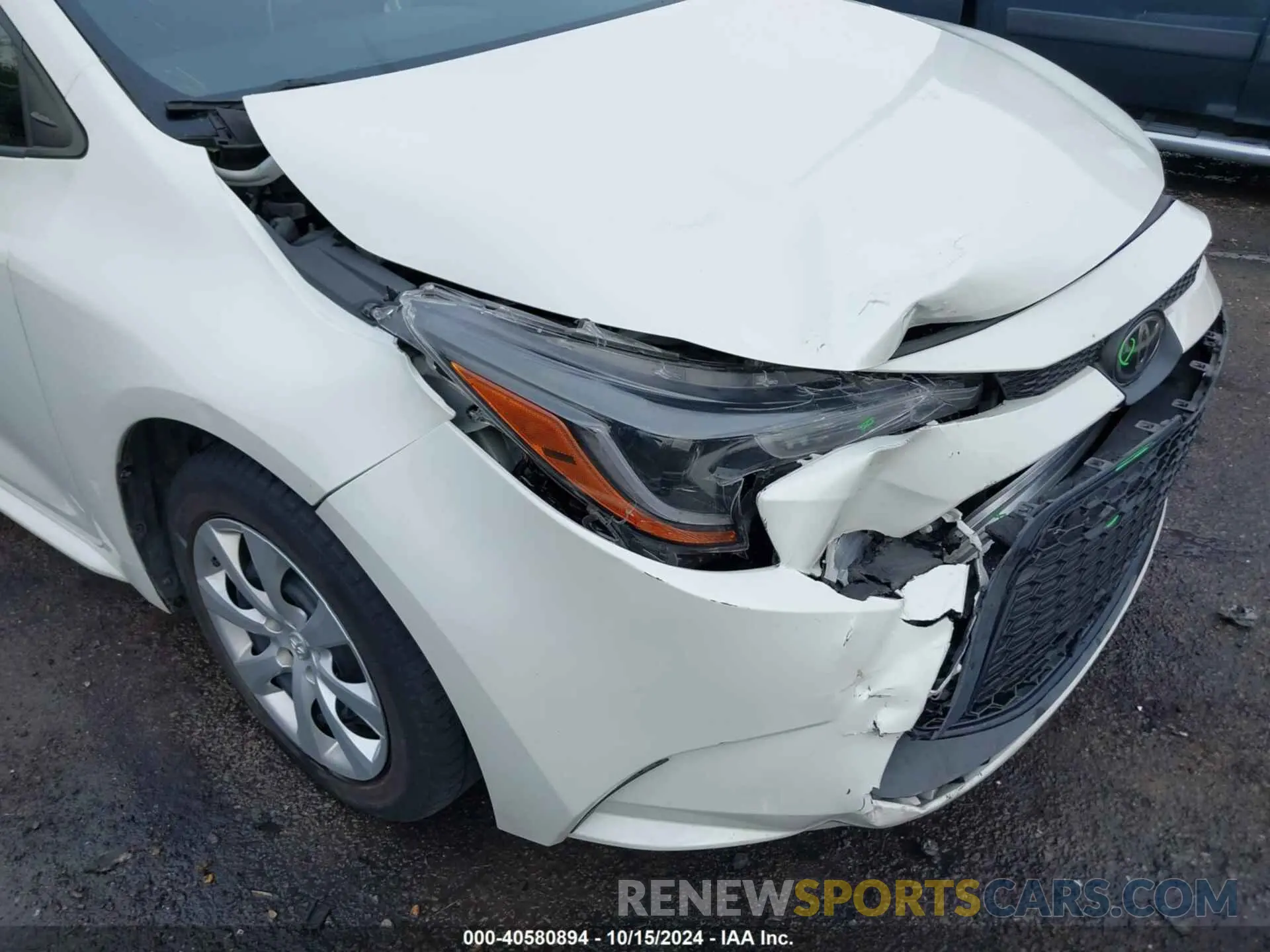 6 Photograph of a damaged car JTDEPRAE8LJ073860 TOYOTA COROLLA 2020