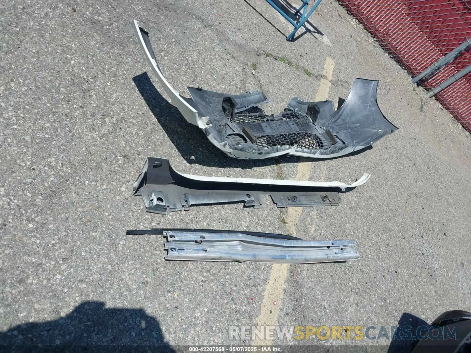 12 Photograph of a damaged car JTDEPRAE8LJ075821 TOYOTA COROLLA 2020