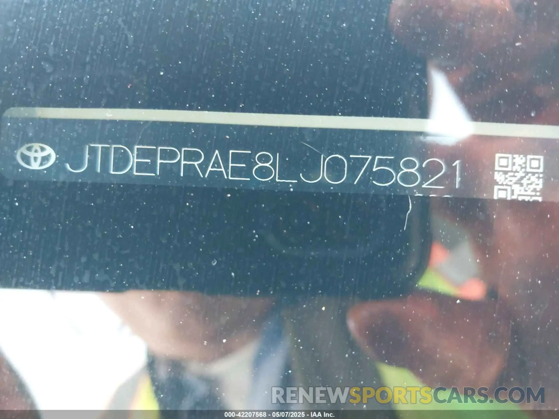 9 Photograph of a damaged car JTDEPRAE8LJ075821 TOYOTA COROLLA 2020