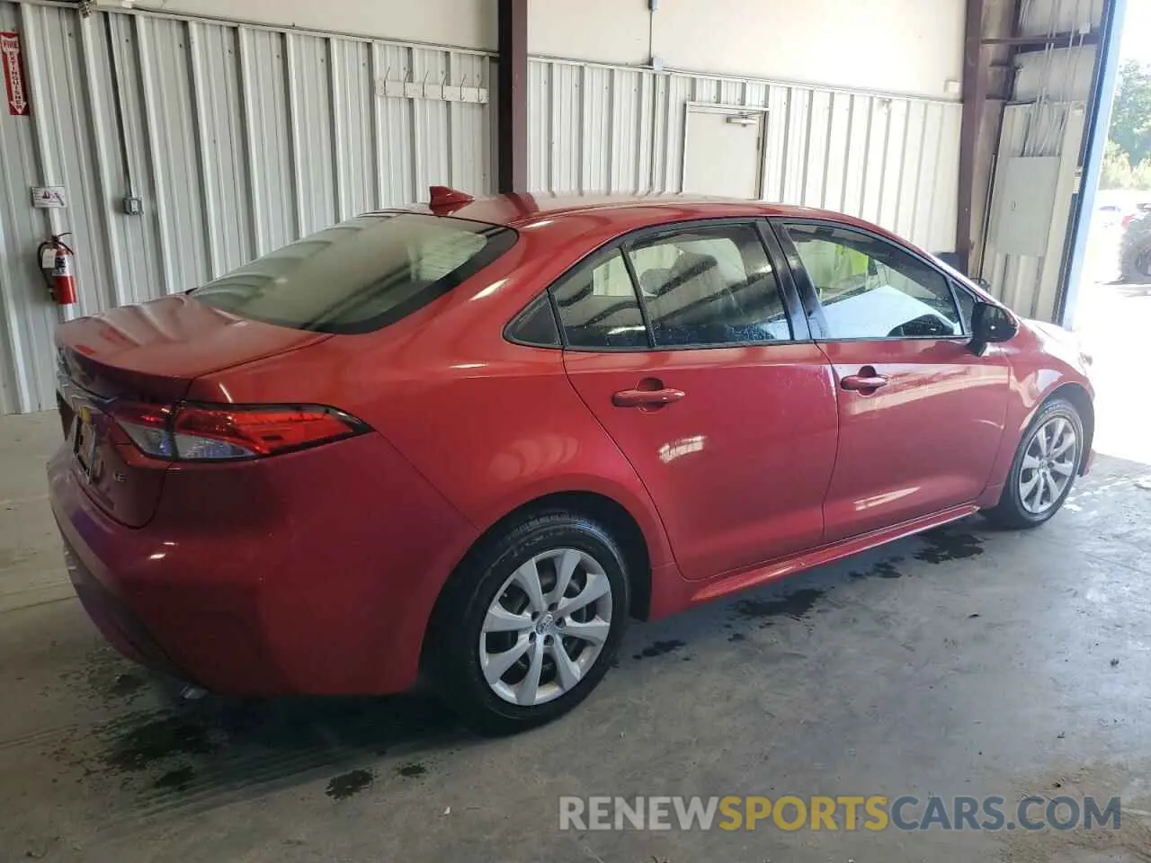 3 Photograph of a damaged car JTDEPRAE8LJ080694 TOYOTA COROLLA 2020