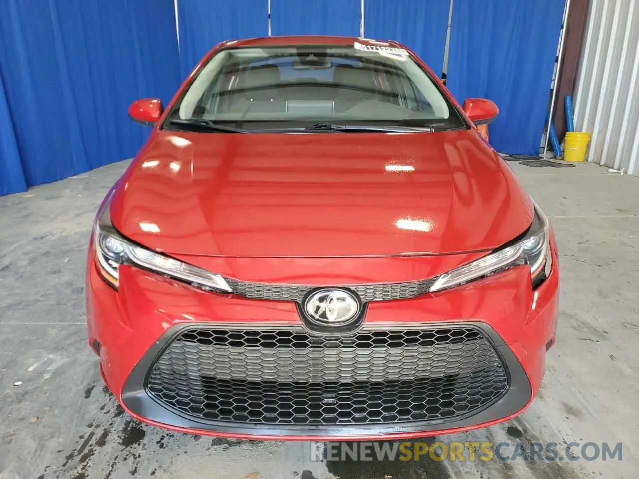 5 Photograph of a damaged car JTDEPRAE8LJ080694 TOYOTA COROLLA 2020
