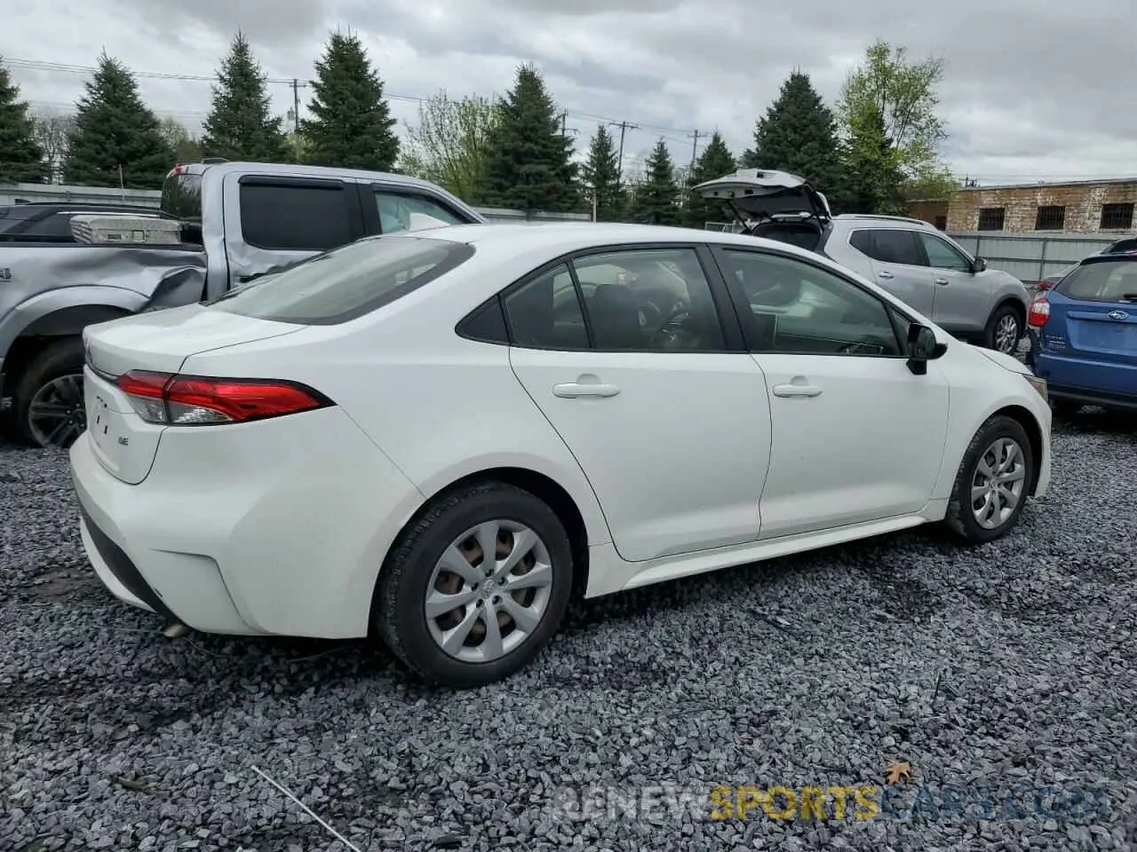 3 Photograph of a damaged car JTDEPRAE8LJ101477 TOYOTA COROLLA 2020