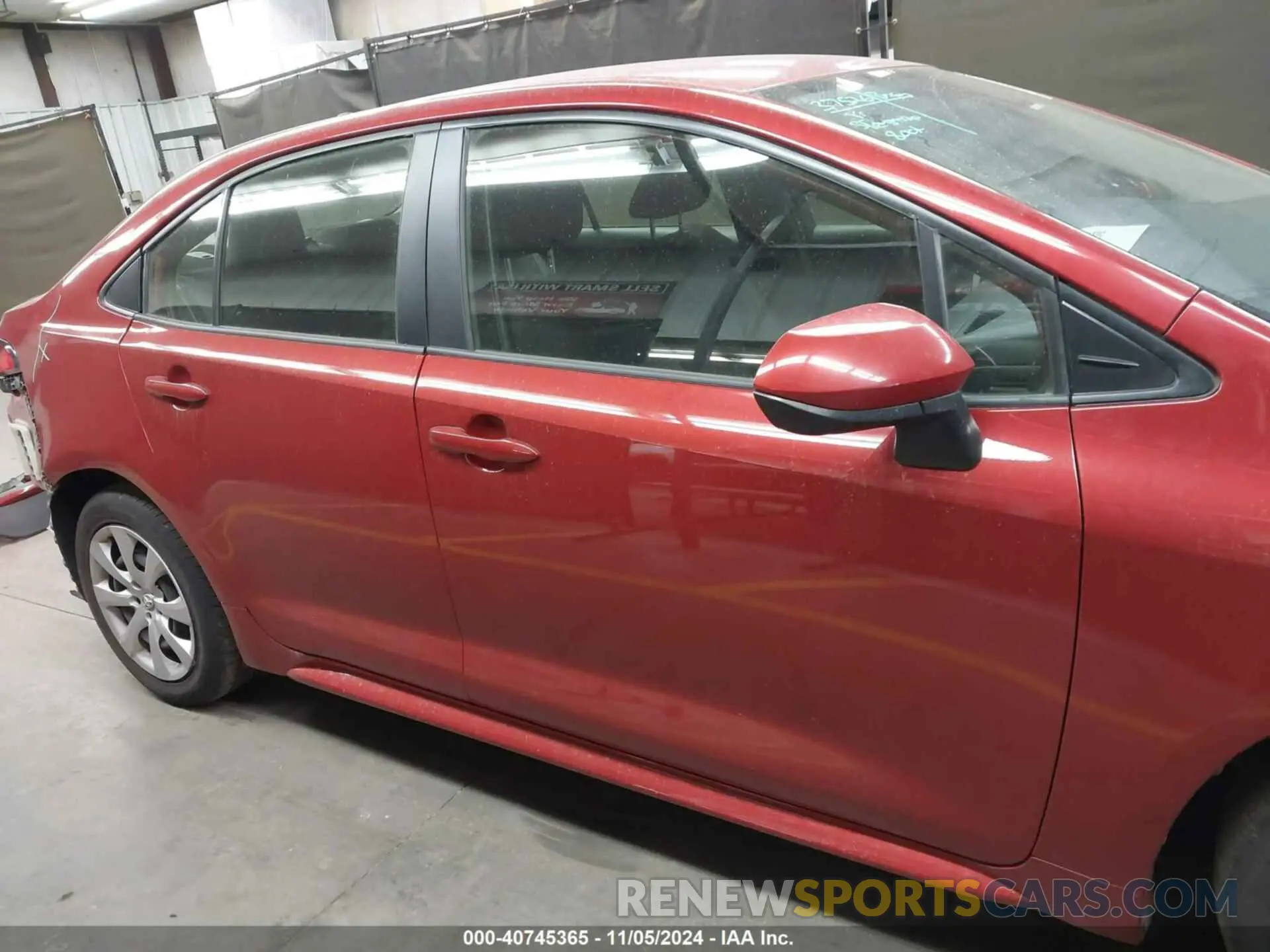 14 Photograph of a damaged car JTDEPRAE8LJ102077 TOYOTA COROLLA 2020