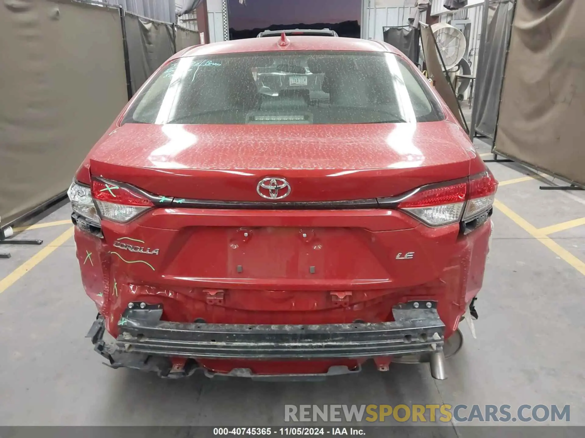 17 Photograph of a damaged car JTDEPRAE8LJ102077 TOYOTA COROLLA 2020