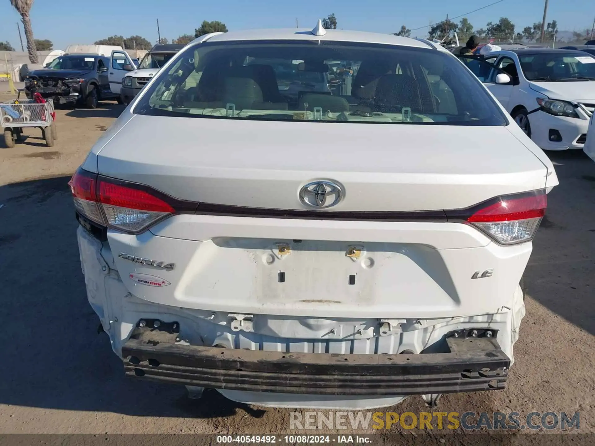 17 Photograph of a damaged car JTDEPRAE8LJ103035 TOYOTA COROLLA 2020