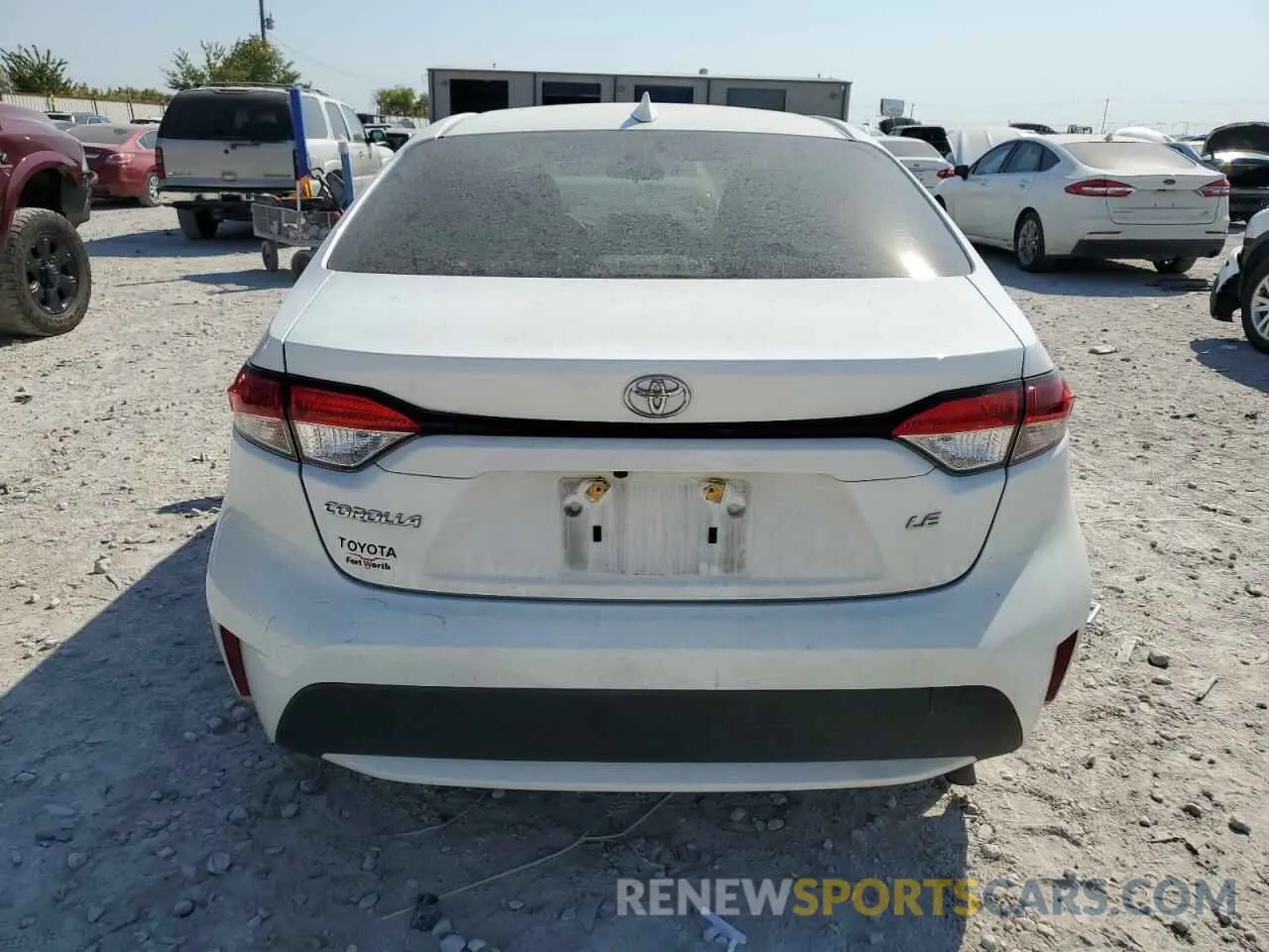 6 Photograph of a damaged car JTDEPRAE8LJ106033 TOYOTA COROLLA 2020