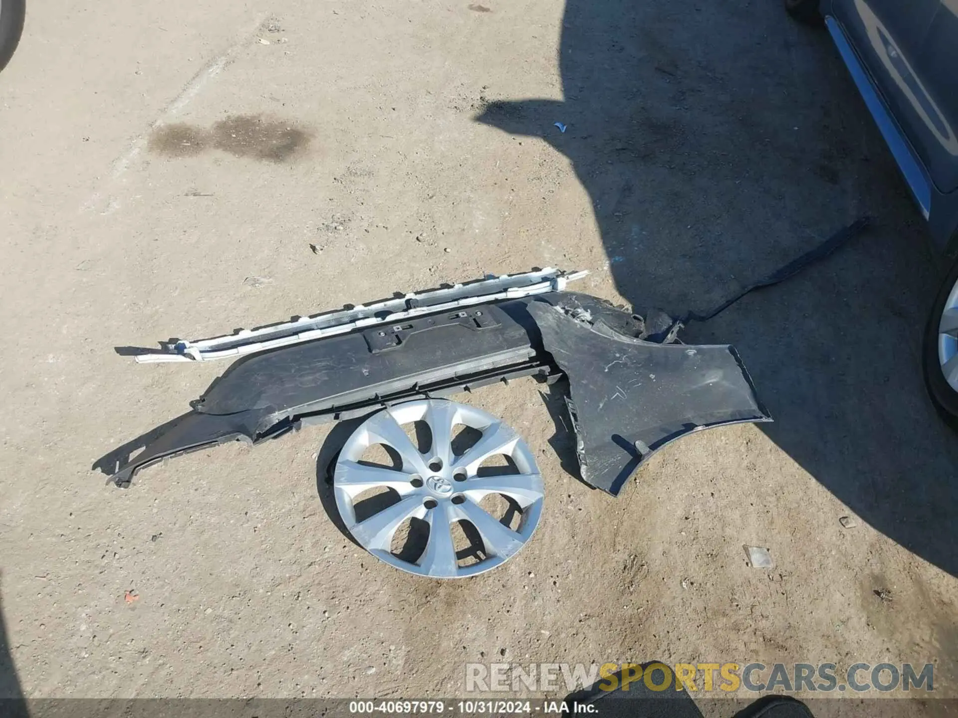 12 Photograph of a damaged car JTDEPRAE8LJ106744 TOYOTA COROLLA 2020
