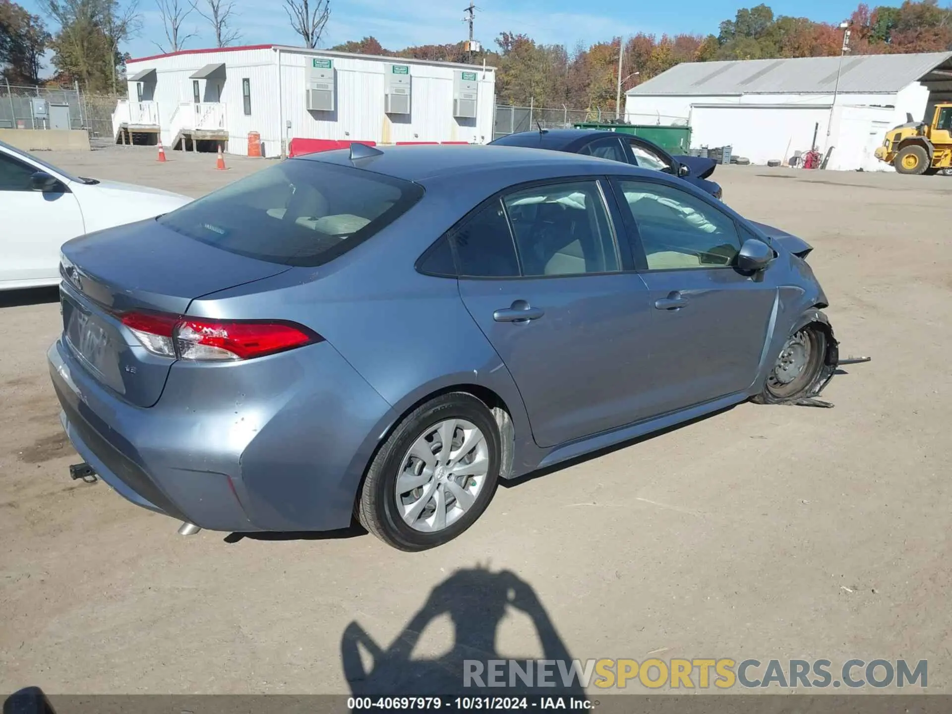 4 Photograph of a damaged car JTDEPRAE8LJ106744 TOYOTA COROLLA 2020