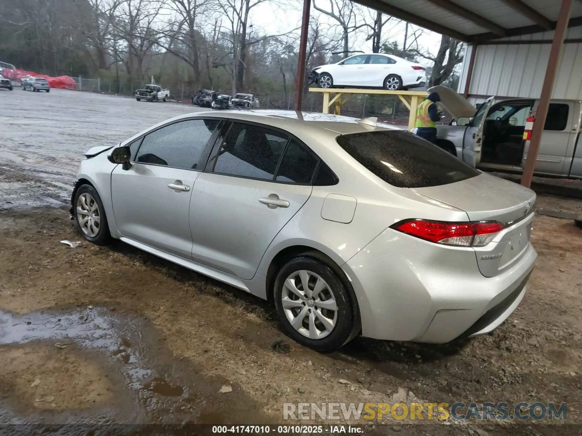 3 Photograph of a damaged car JTDEPRAE8LJ113550 TOYOTA COROLLA 2020