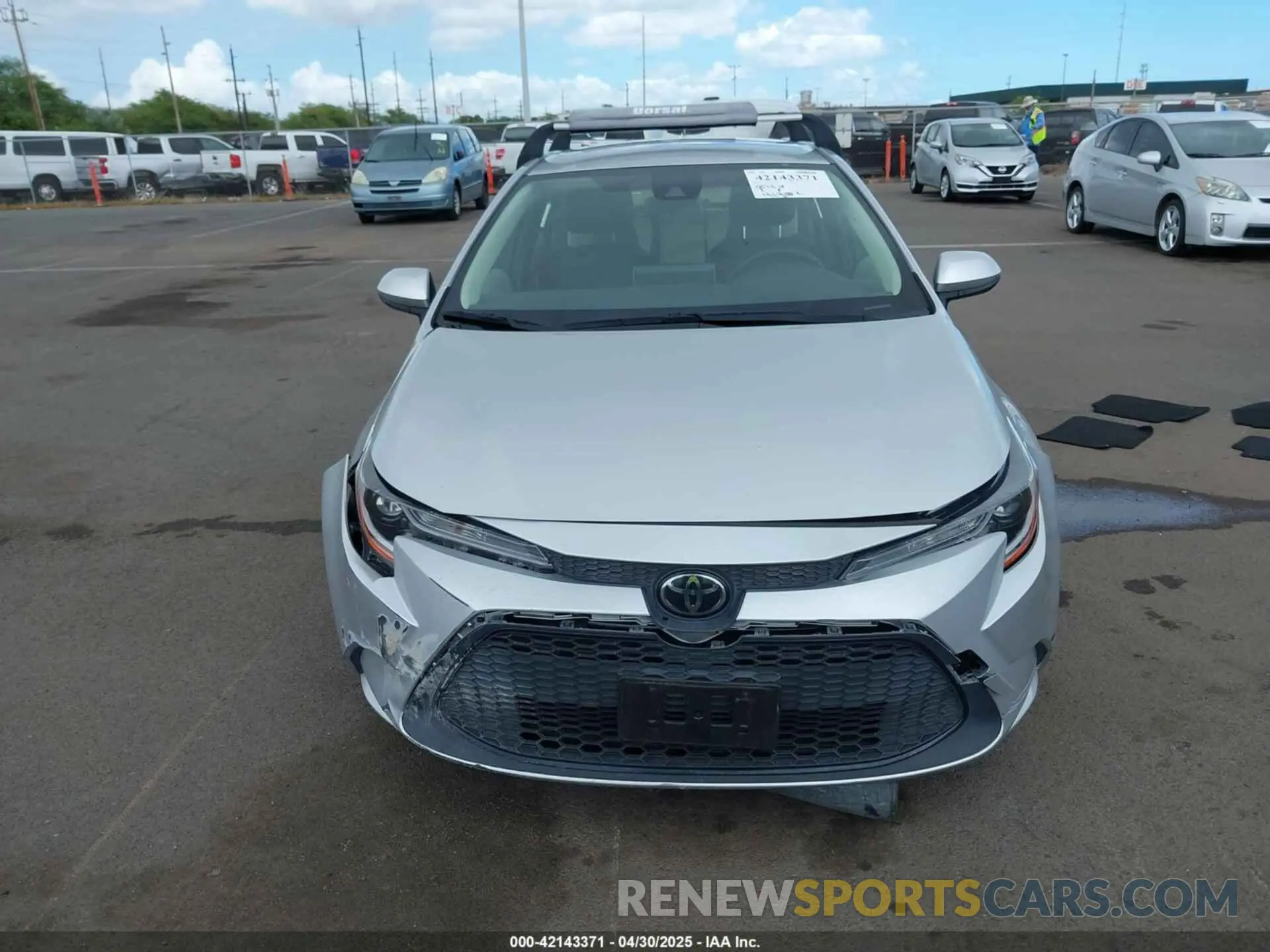 12 Photograph of a damaged car JTDEPRAE9LJ020777 TOYOTA COROLLA 2020