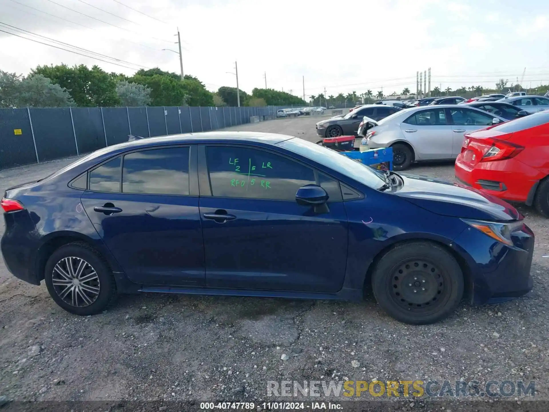 13 Photograph of a damaged car JTDEPRAE9LJ020942 TOYOTA COROLLA 2020