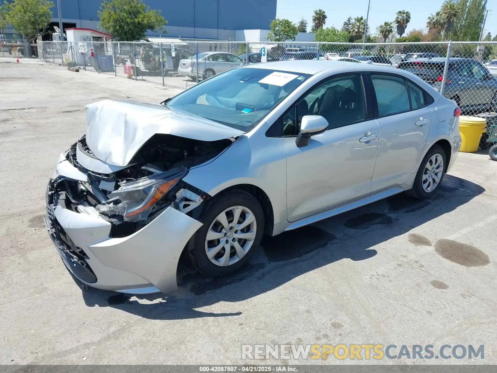 2 Photograph of a damaged car JTDEPRAE9LJ020990 TOYOTA COROLLA 2020