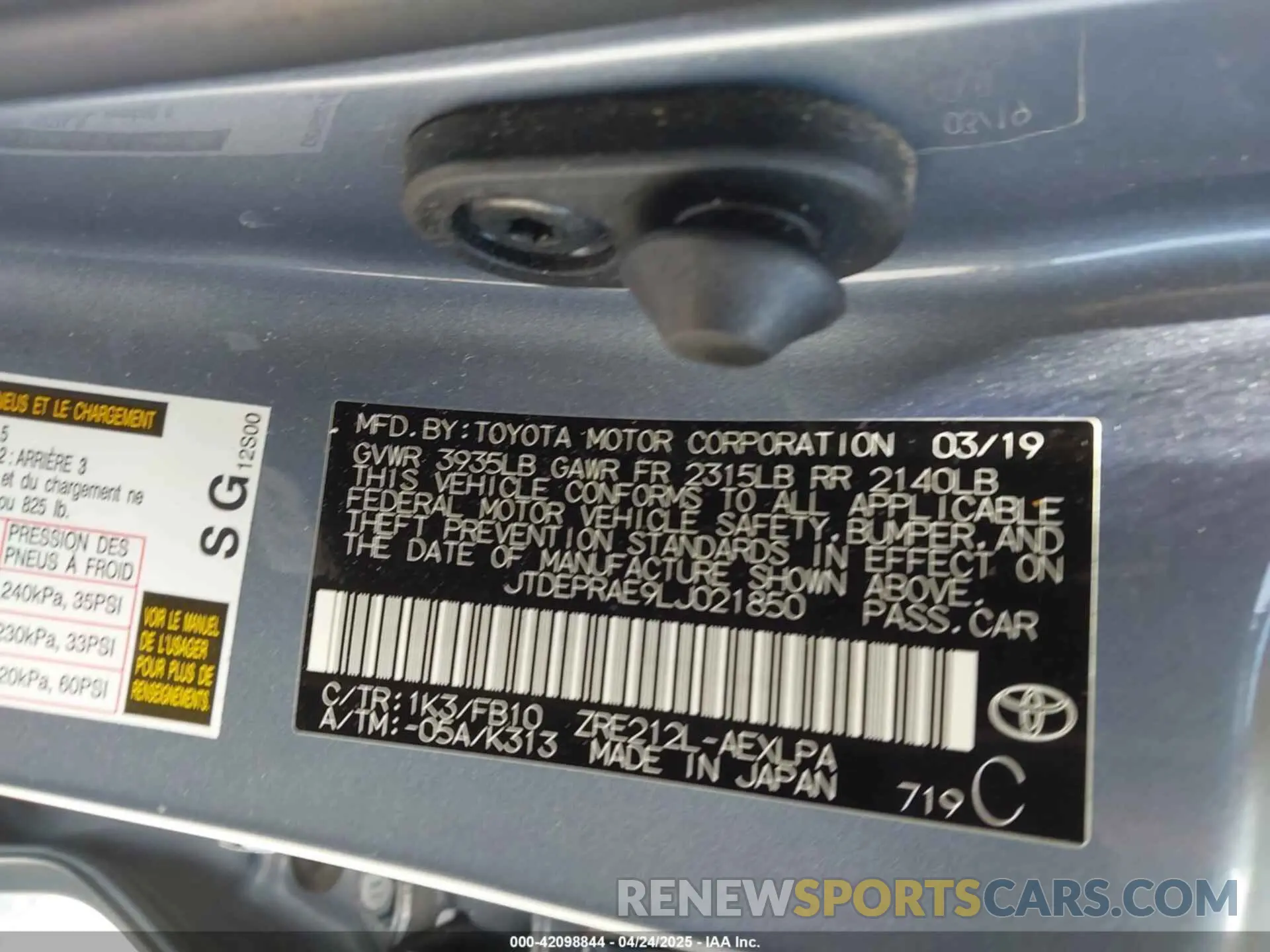 9 Photograph of a damaged car JTDEPRAE9LJ021850 TOYOTA COROLLA 2020