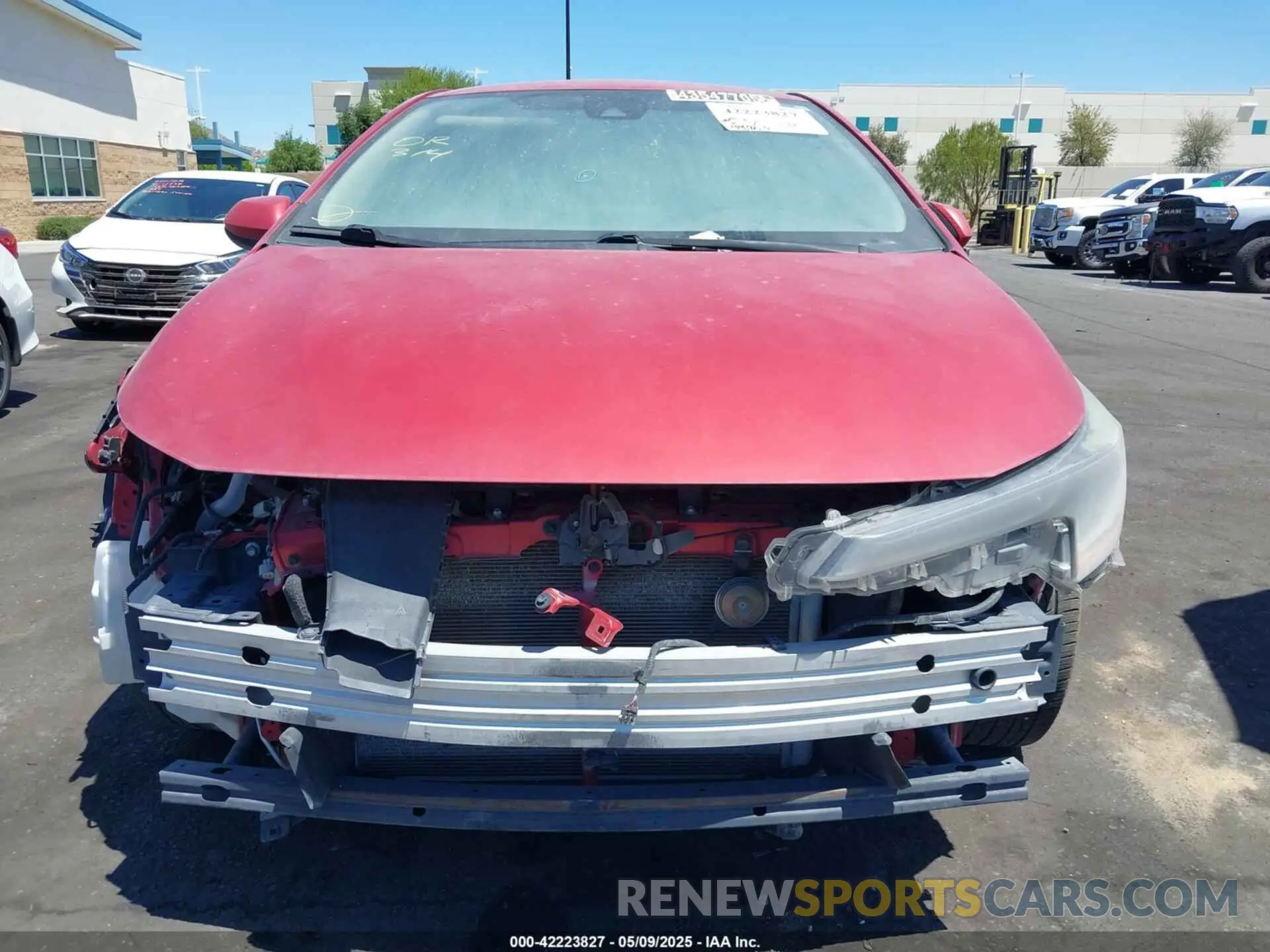 12 Photograph of a damaged car JTDEPRAE9LJ030001 TOYOTA COROLLA 2020