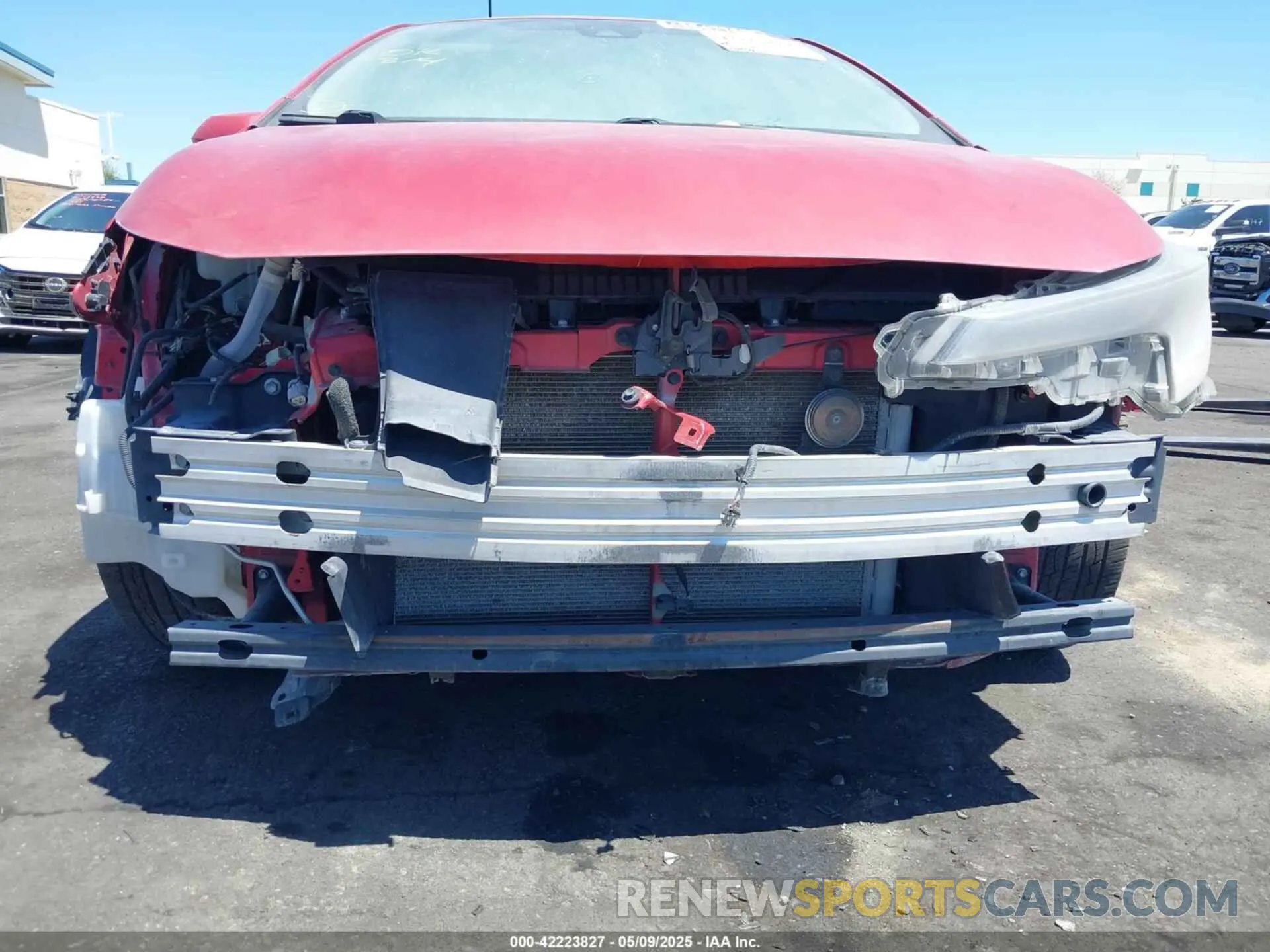 6 Photograph of a damaged car JTDEPRAE9LJ030001 TOYOTA COROLLA 2020