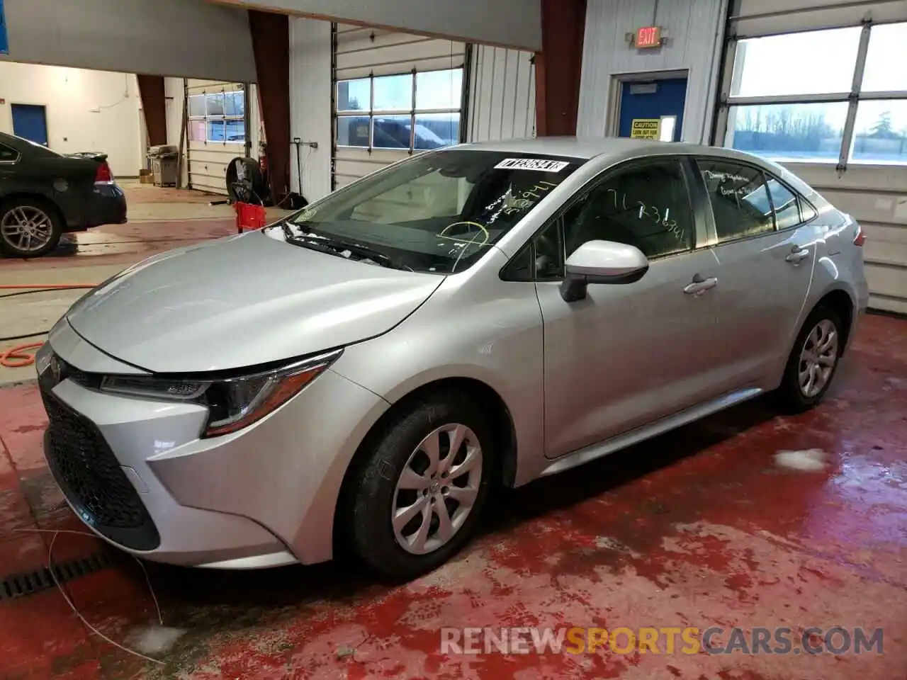 2 Photograph of a damaged car JTDEPRAE9LJ035277 TOYOTA COROLLA 2020