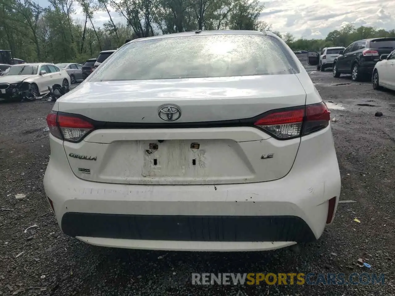 6 Photograph of a damaged car JTDEPRAE9LJ038602 TOYOTA COROLLA 2020