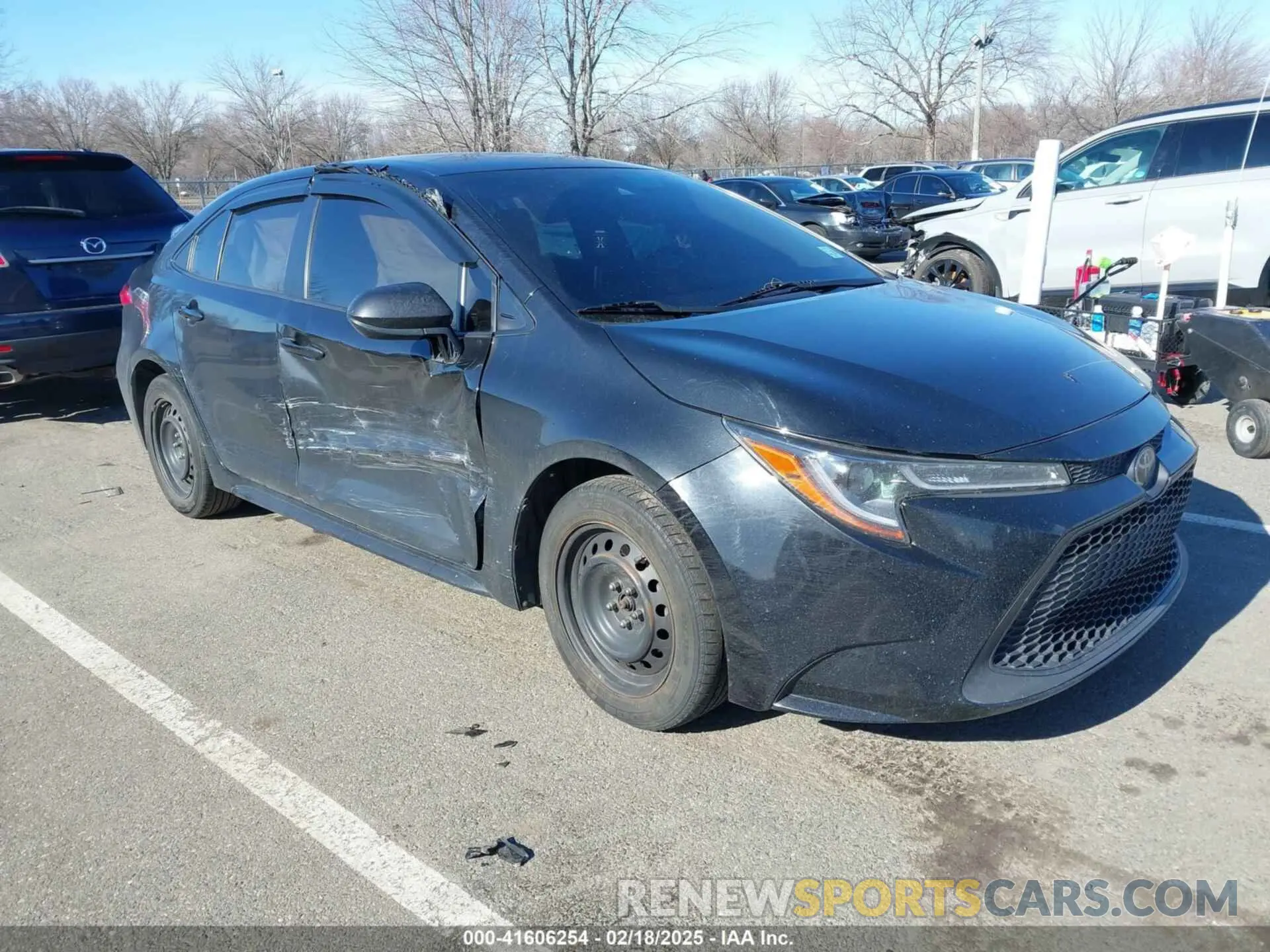 1 Photograph of a damaged car JTDEPRAE9LJ042357 TOYOTA COROLLA 2020