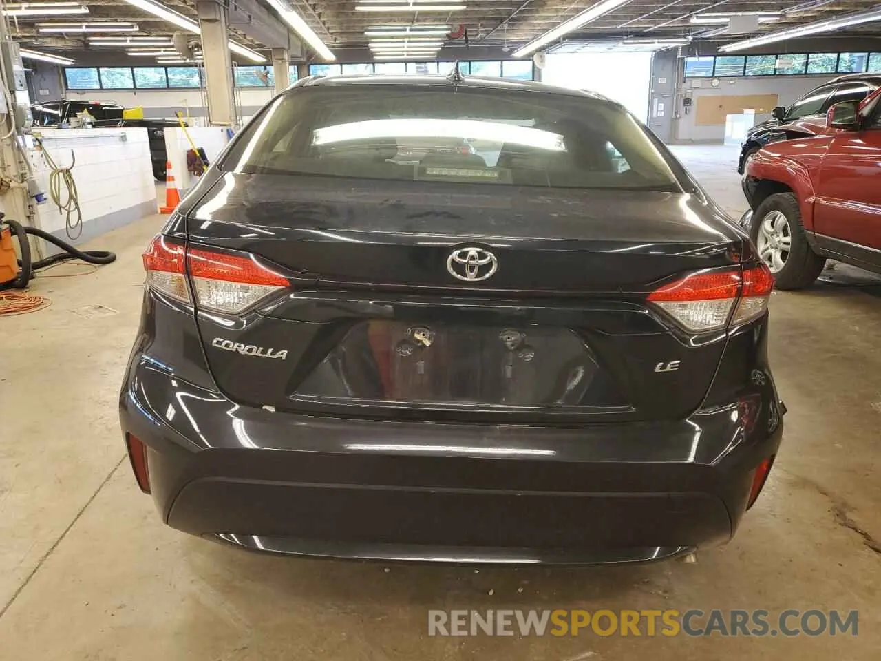 6 Photograph of a damaged car JTDEPRAE9LJ047509 TOYOTA COROLLA 2020