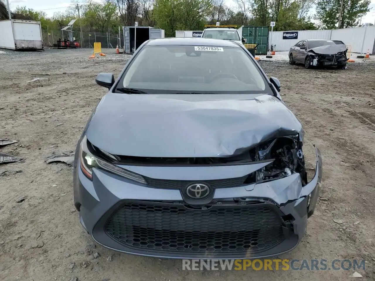 5 Photograph of a damaged car JTDEPRAE9LJ047610 TOYOTA COROLLA 2020