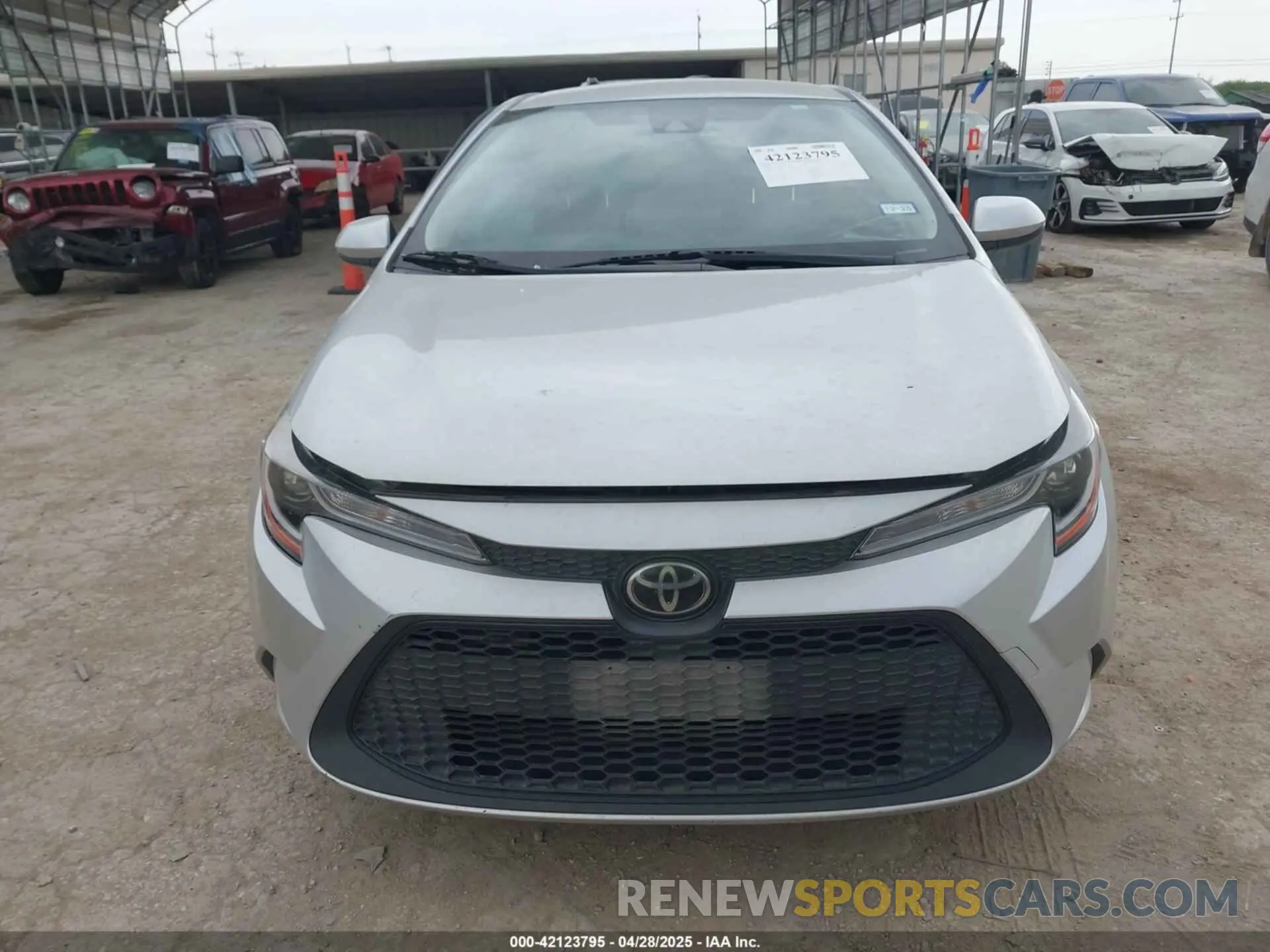 12 Photograph of a damaged car JTDEPRAE9LJ055724 TOYOTA COROLLA 2020