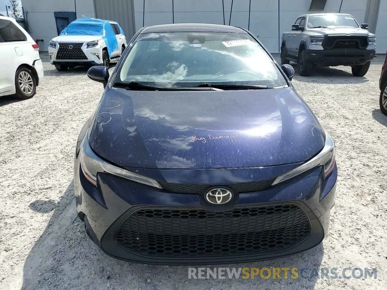 5 Photograph of a damaged car JTDEPRAE9LJ056078 TOYOTA COROLLA 2020