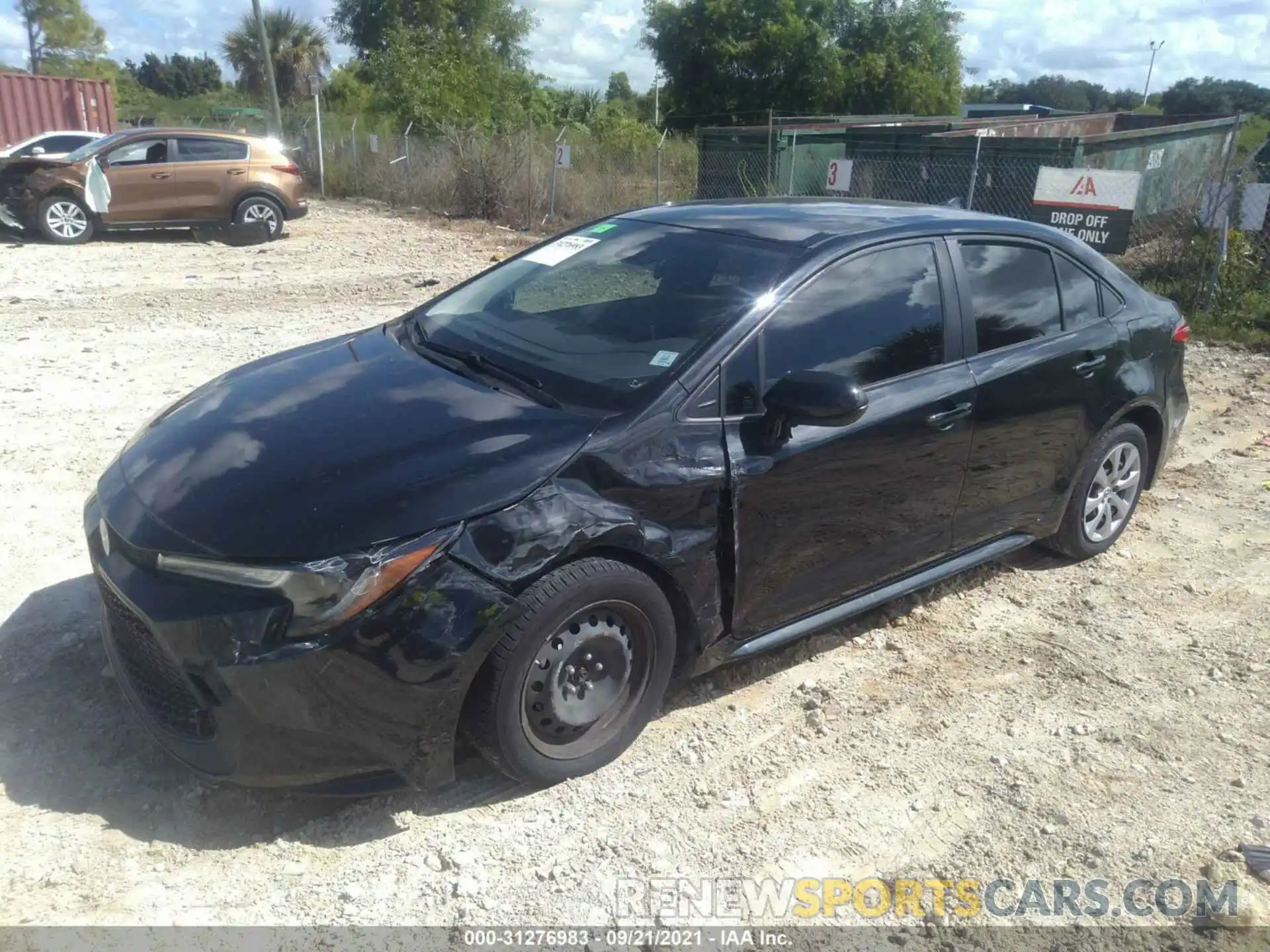 2 Photograph of a damaged car JTDEPRAE9LJ057182 TOYOTA COROLLA 2020