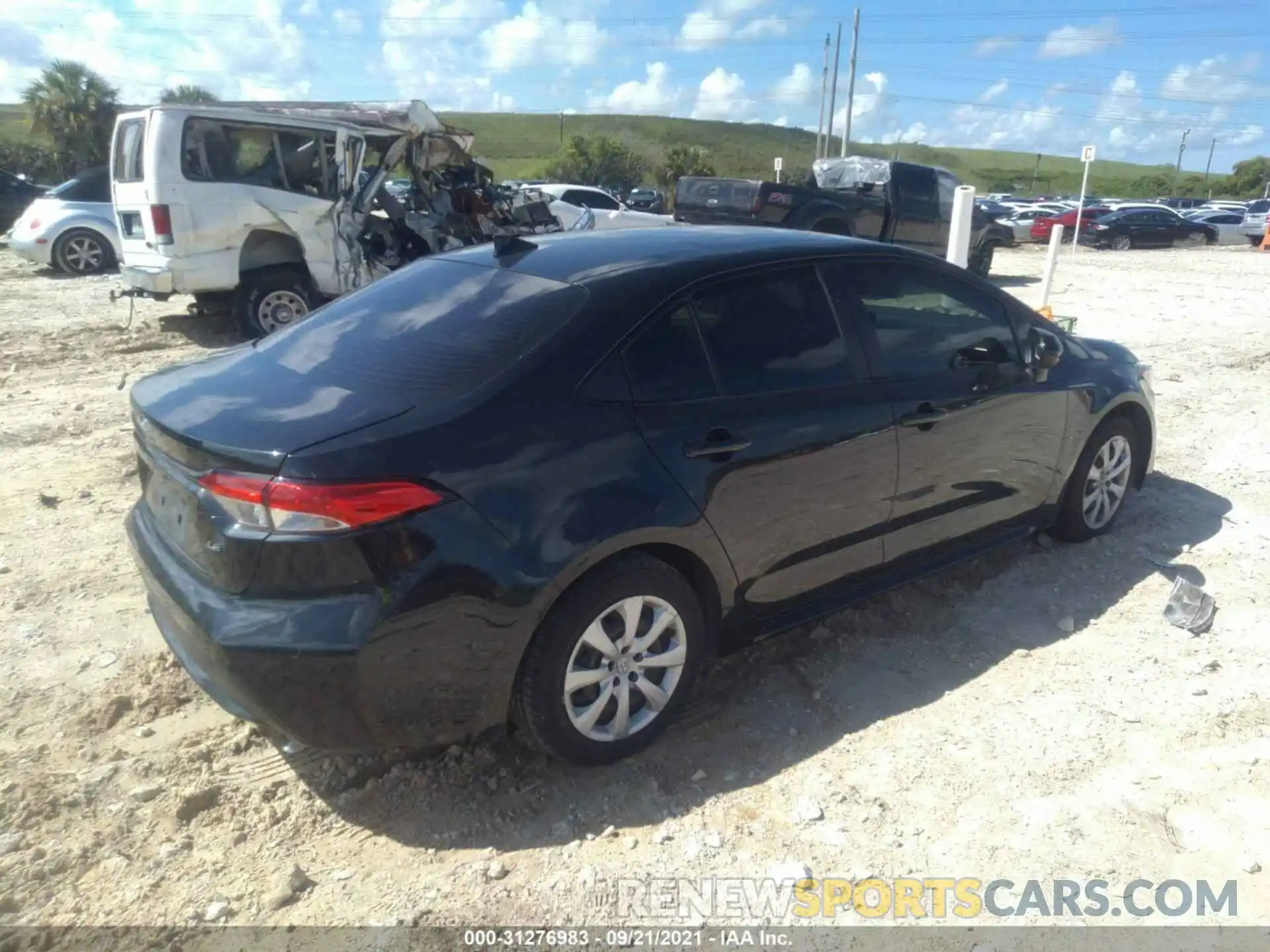 4 Photograph of a damaged car JTDEPRAE9LJ057182 TOYOTA COROLLA 2020