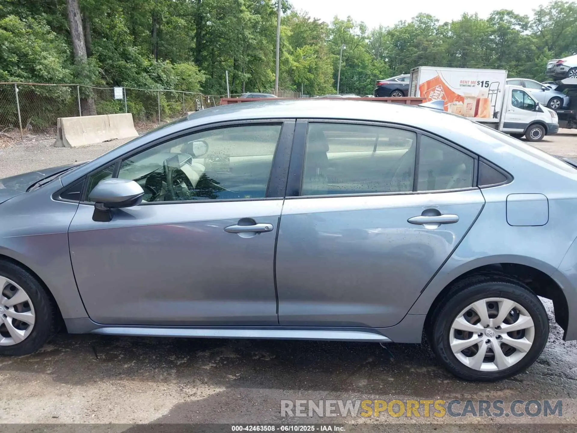 13 Photograph of a damaged car JTDEPRAE9LJ059370 TOYOTA COROLLA 2020