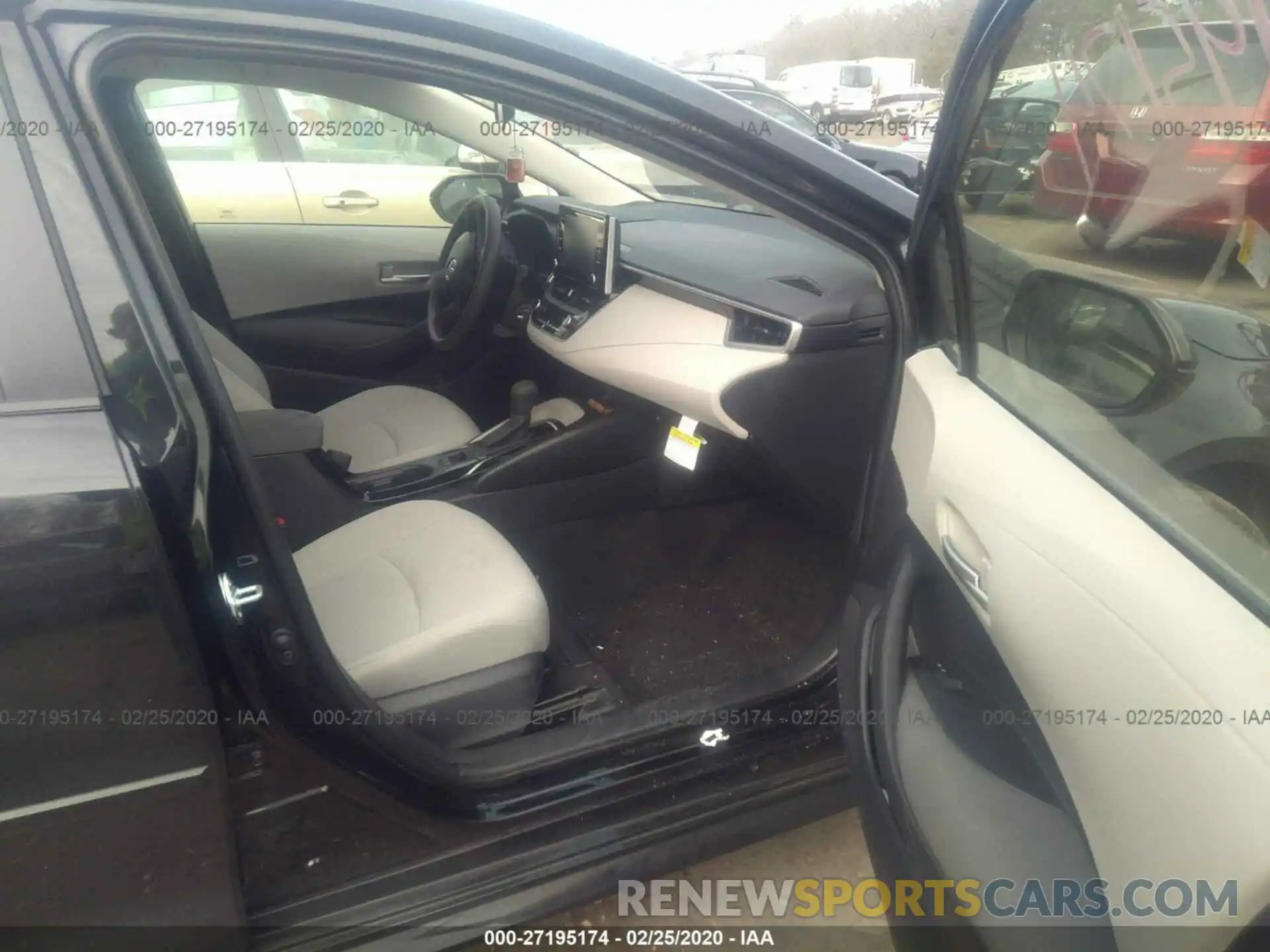 5 Photograph of a damaged car JTDEPRAE9LJ064634 TOYOTA COROLLA 2020