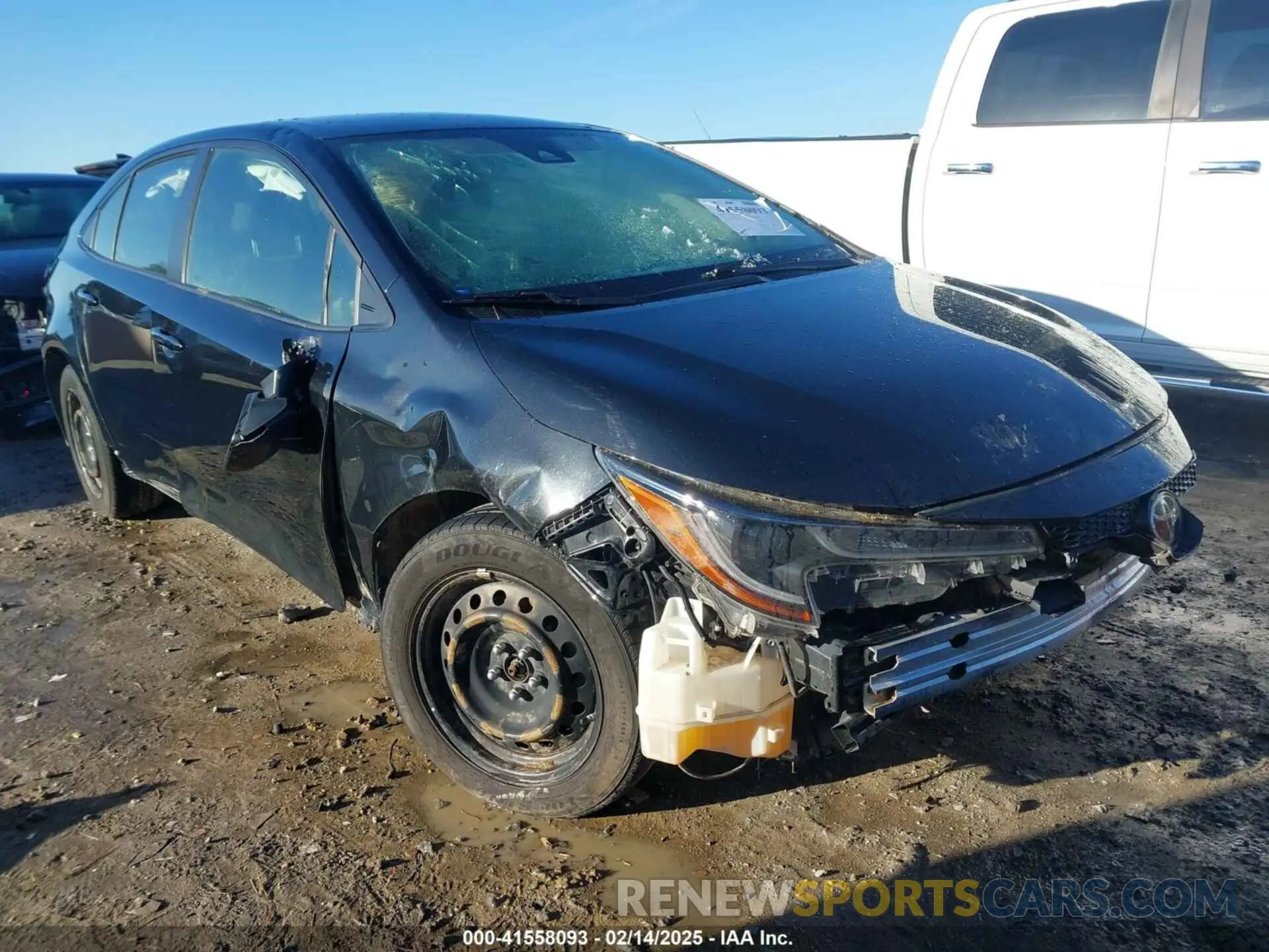 1 Photograph of a damaged car JTDEPRAE9LJ084415 TOYOTA COROLLA 2020