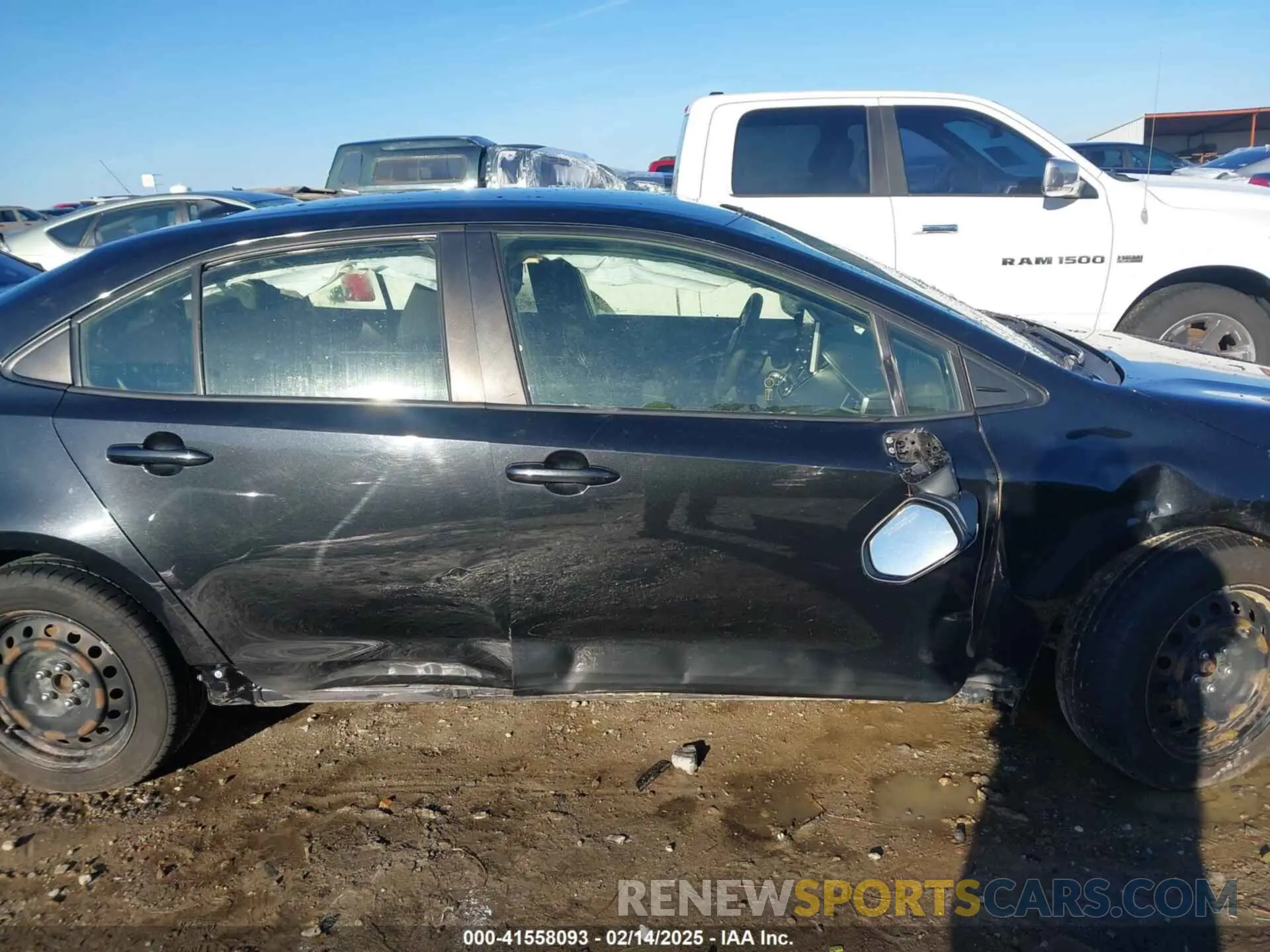 14 Photograph of a damaged car JTDEPRAE9LJ084415 TOYOTA COROLLA 2020