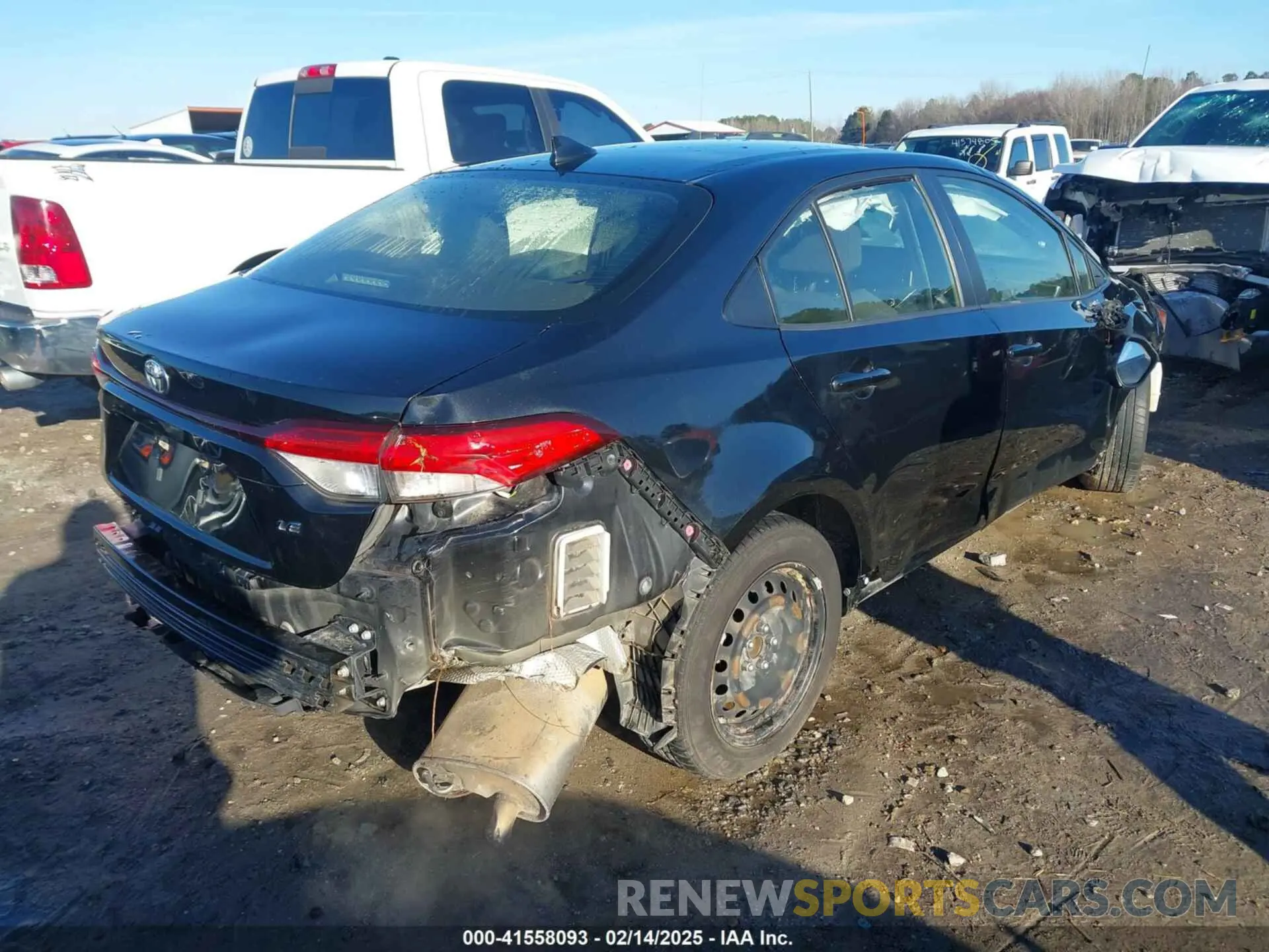 4 Photograph of a damaged car JTDEPRAE9LJ084415 TOYOTA COROLLA 2020