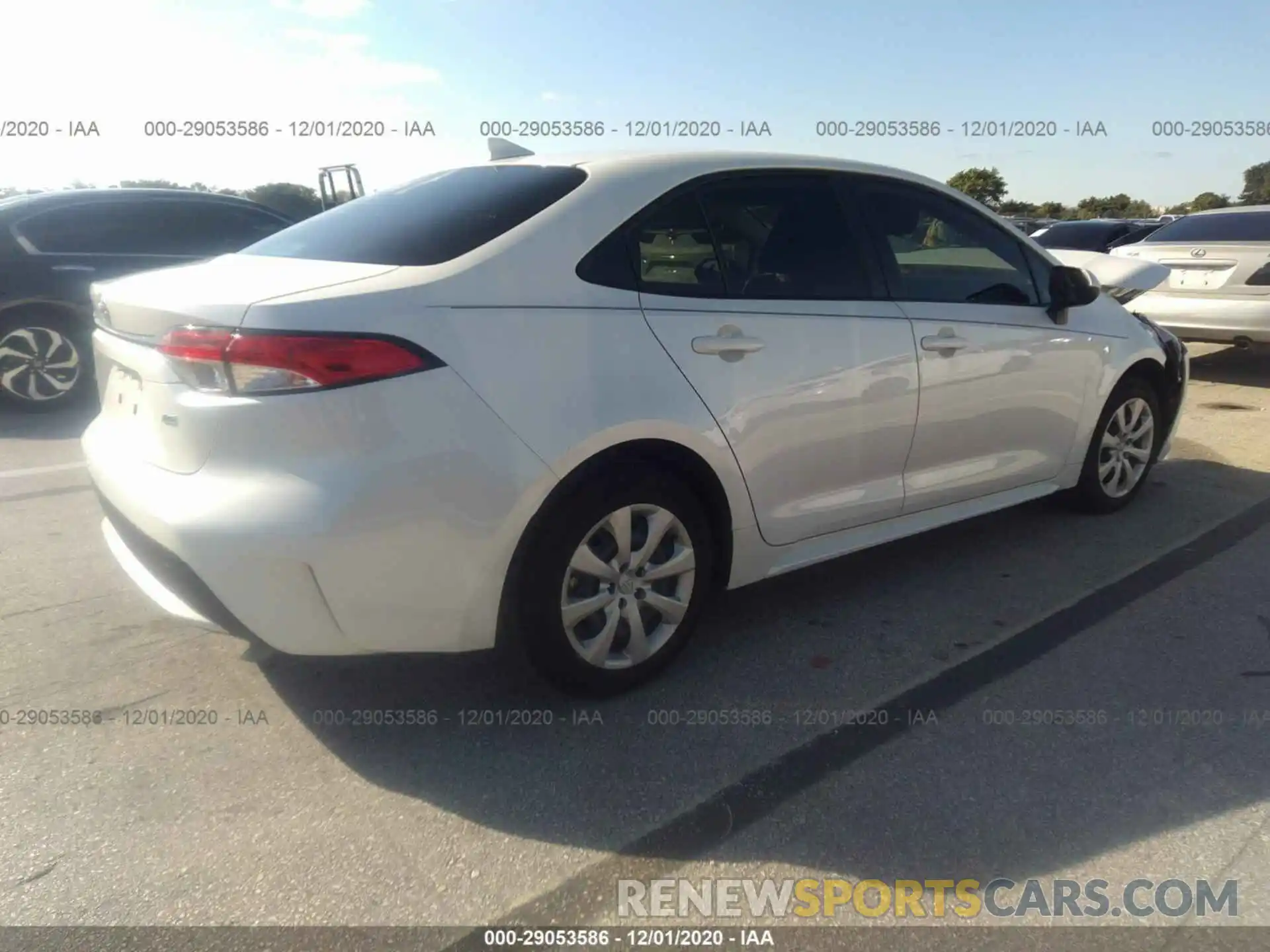 4 Photograph of a damaged car JTDEPRAE9LJ084527 TOYOTA COROLLA 2020