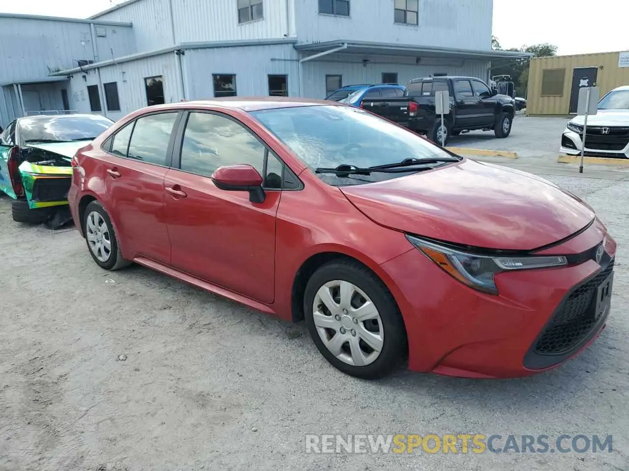 4 Photograph of a damaged car JTDEPRAE9LJ085600 TOYOTA COROLLA 2020
