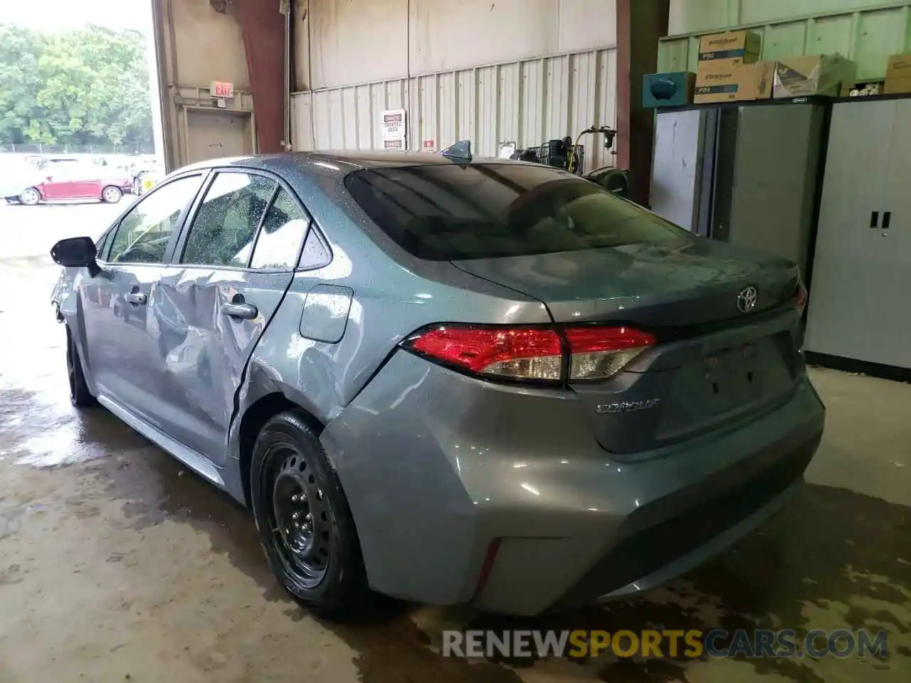 3 Photograph of a damaged car JTDEPRAE9LJ089677 TOYOTA COROLLA 2020