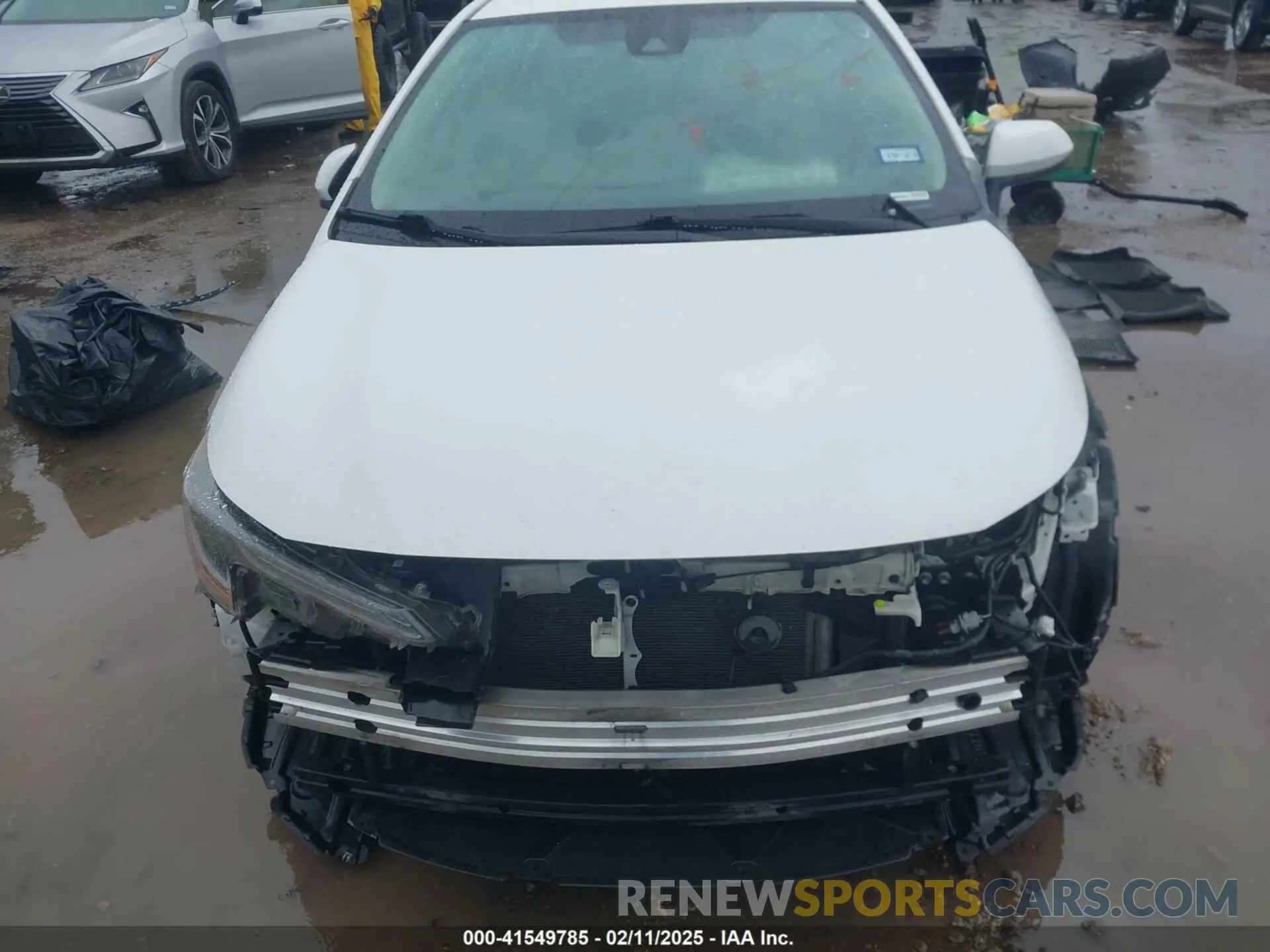 12 Photograph of a damaged car JTDEPRAE9LJ097326 TOYOTA COROLLA 2020