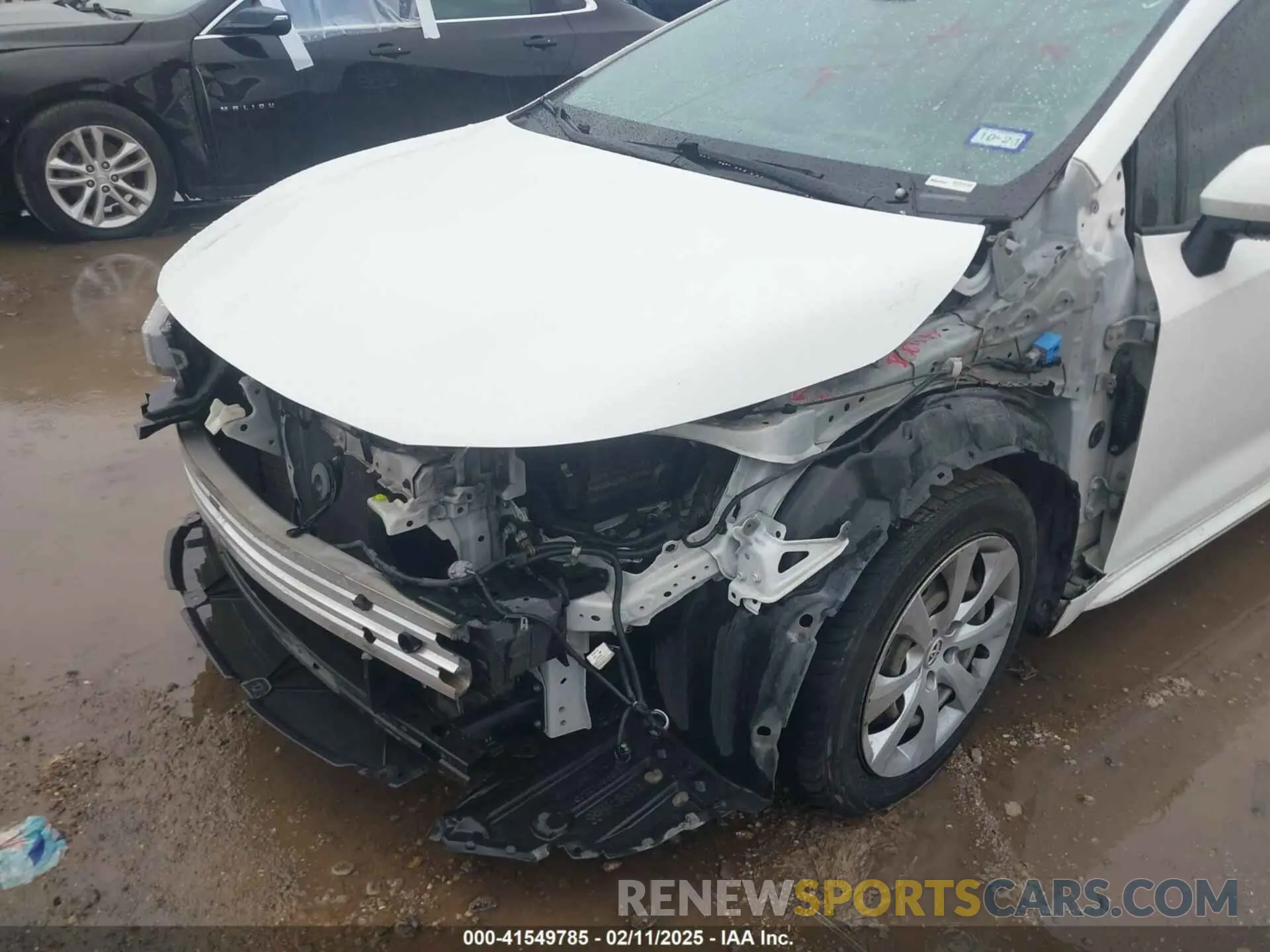6 Photograph of a damaged car JTDEPRAE9LJ097326 TOYOTA COROLLA 2020