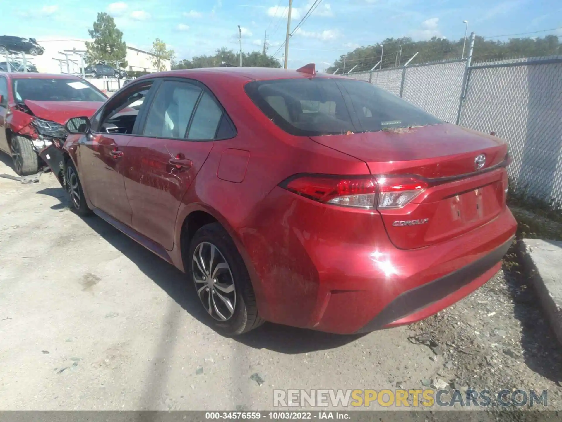 3 Photograph of a damaged car JTDEPRAE9LJ097813 TOYOTA COROLLA 2020