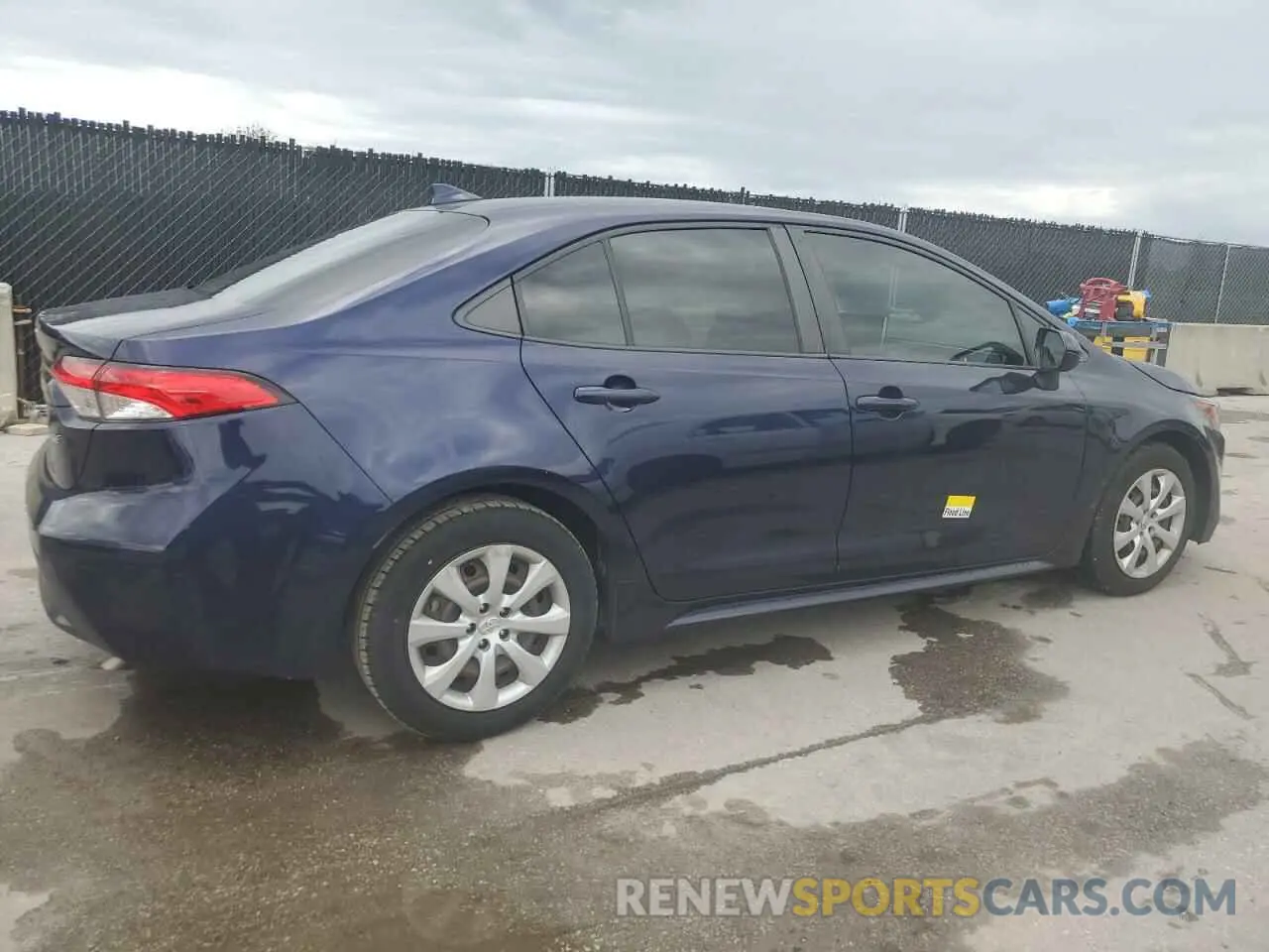 3 Photograph of a damaged car JTDEPRAE9LJ110740 TOYOTA COROLLA 2020