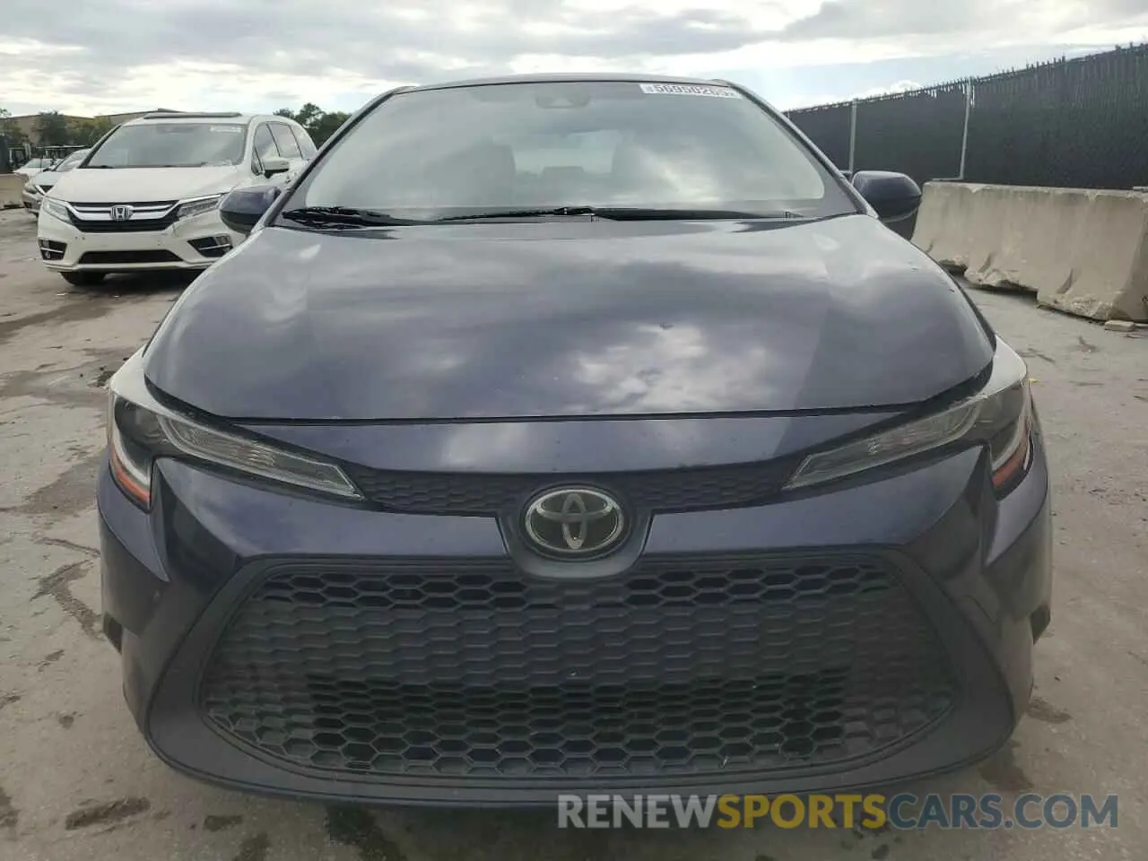 5 Photograph of a damaged car JTDEPRAE9LJ110740 TOYOTA COROLLA 2020