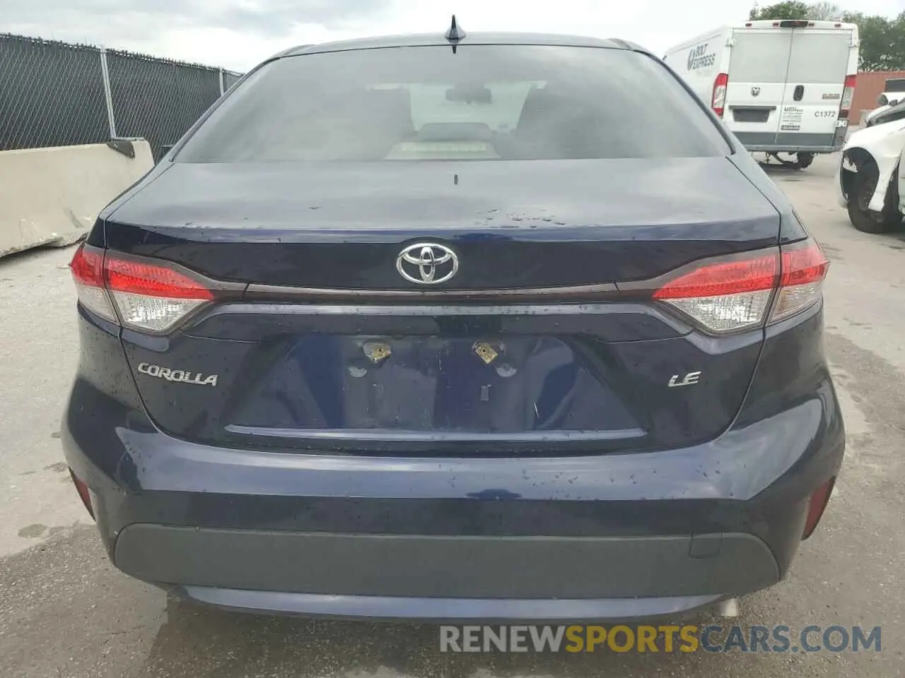 6 Photograph of a damaged car JTDEPRAE9LJ110740 TOYOTA COROLLA 2020