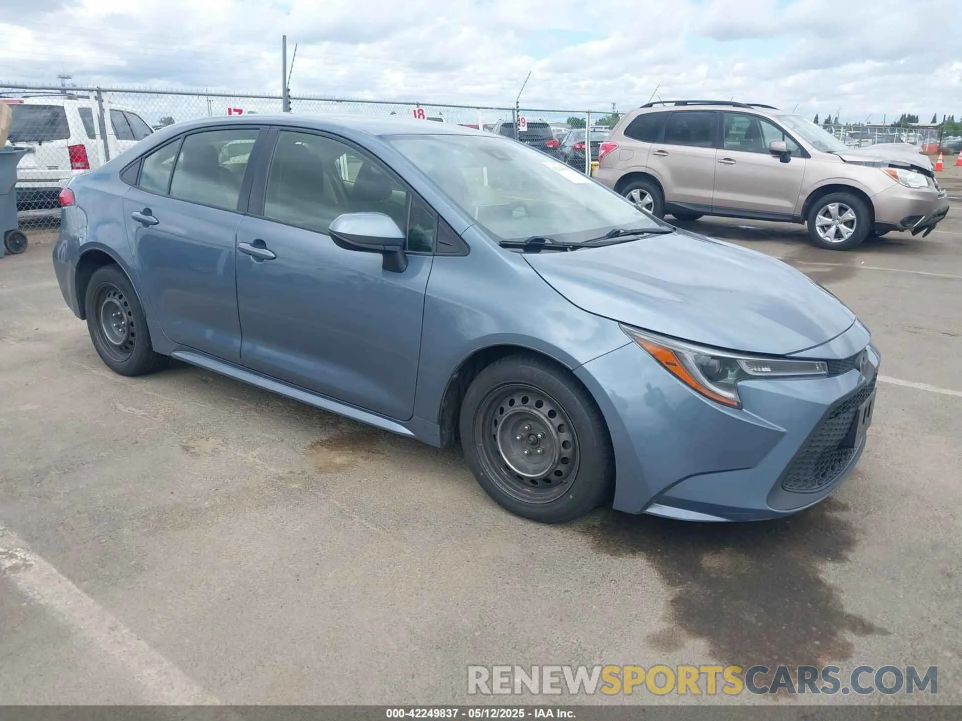 1 Photograph of a damaged car JTDEPRAE9LJ116683 TOYOTA COROLLA 2020