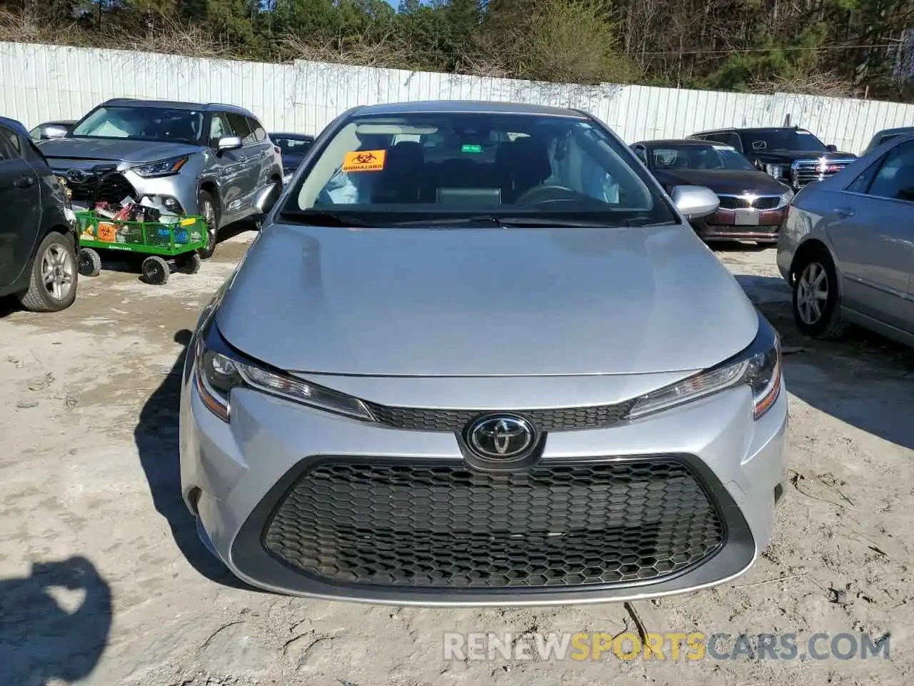 5 Photograph of a damaged car JTDEPRAEXLJ002269 TOYOTA COROLLA 2020