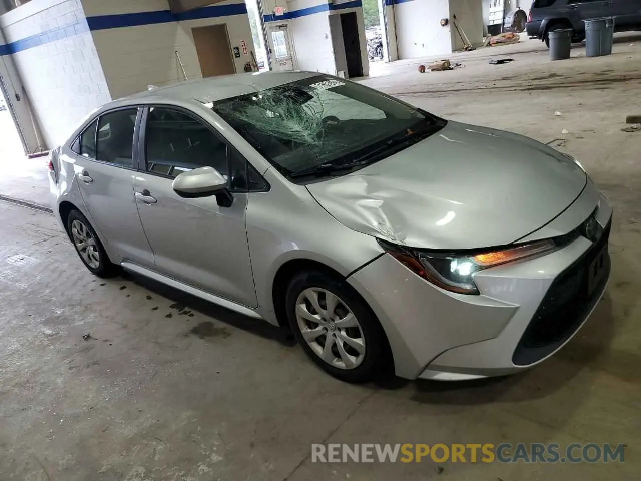 4 Photograph of a damaged car JTDEPRAEXLJ004538 TOYOTA COROLLA 2020