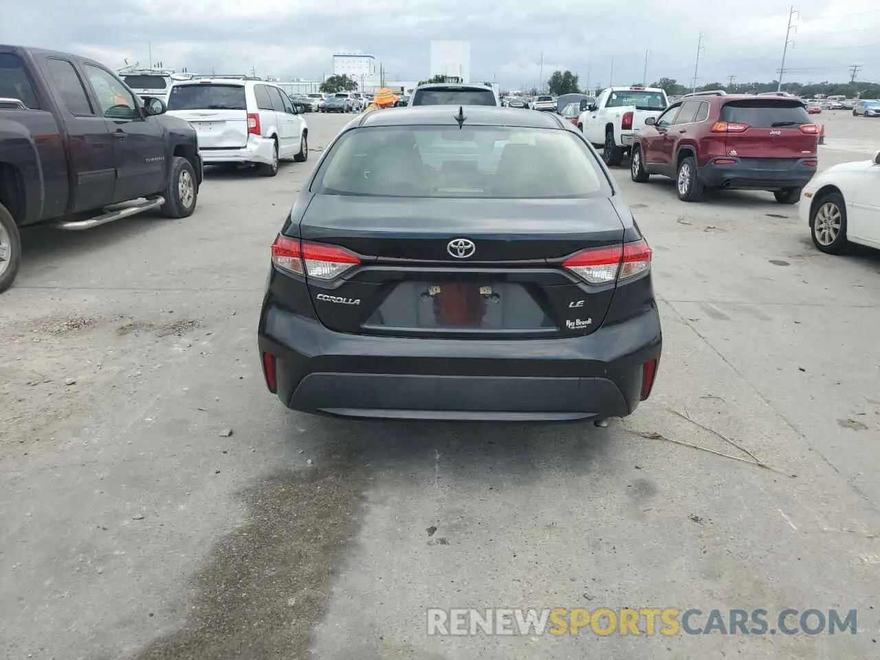 6 Photograph of a damaged car JTDEPRAEXLJ008993 TOYOTA COROLLA 2020